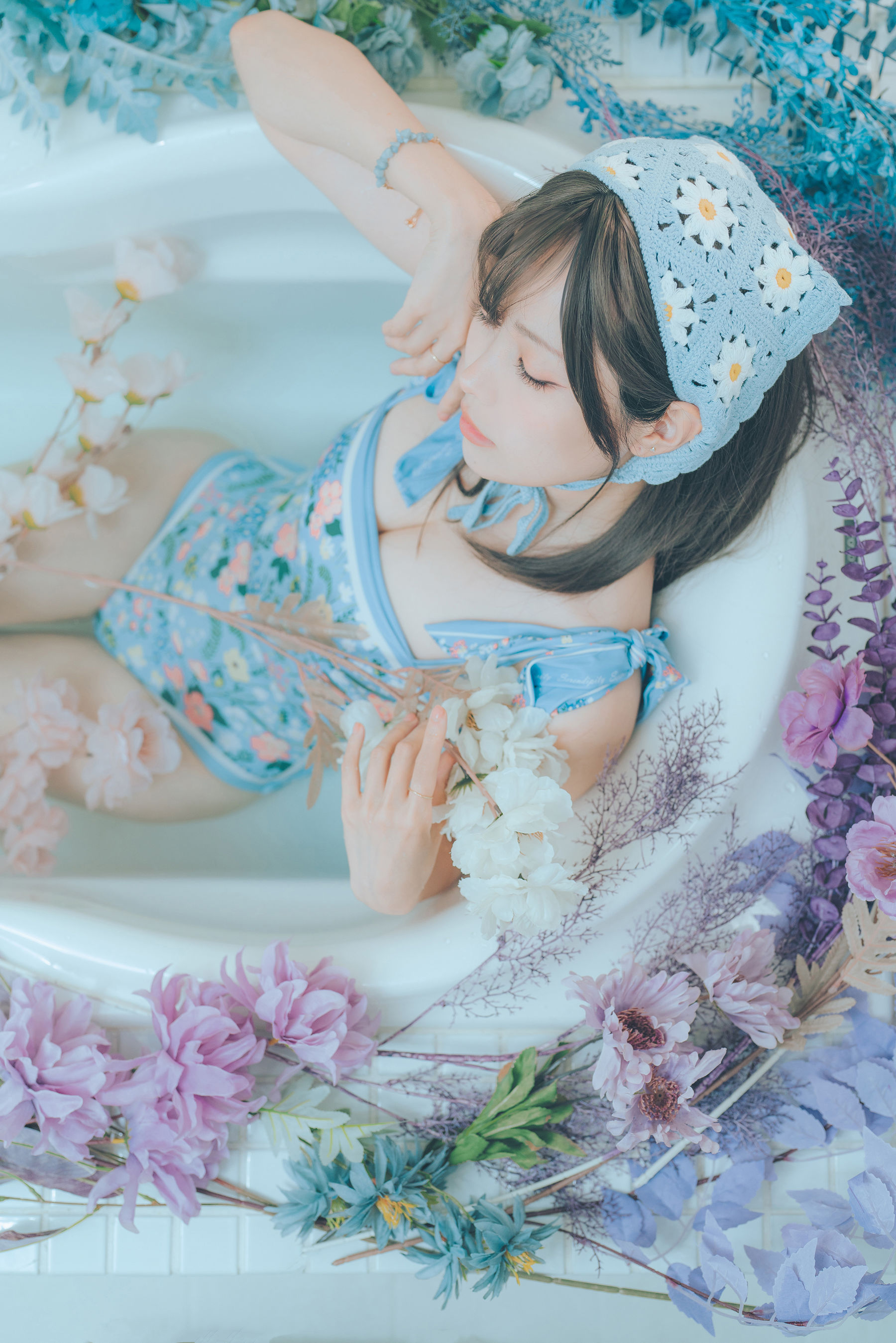 Ely_eee(ElyEE子) - 復古水藍花