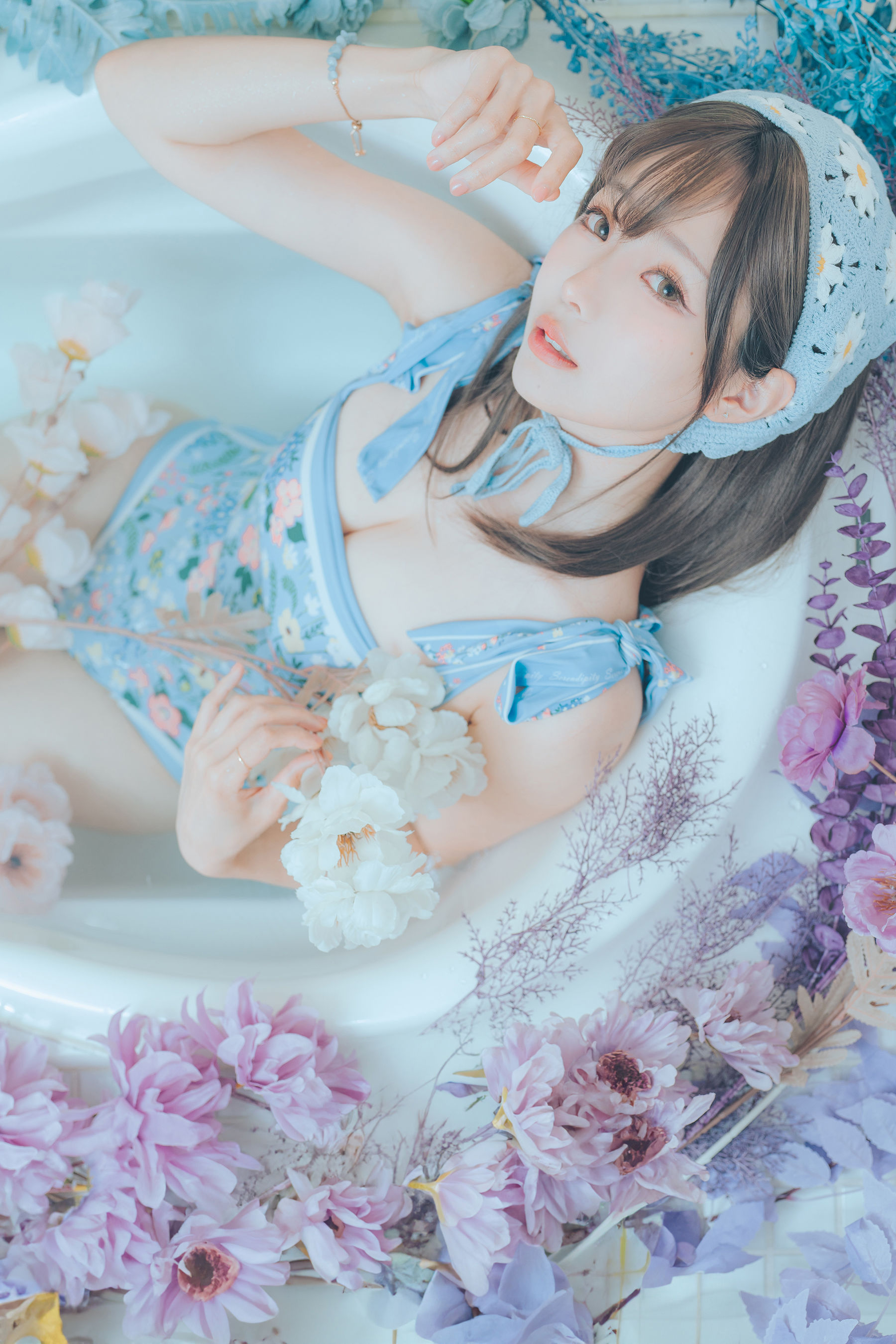 Ely_eee(ElyEE子) - 復古水藍花