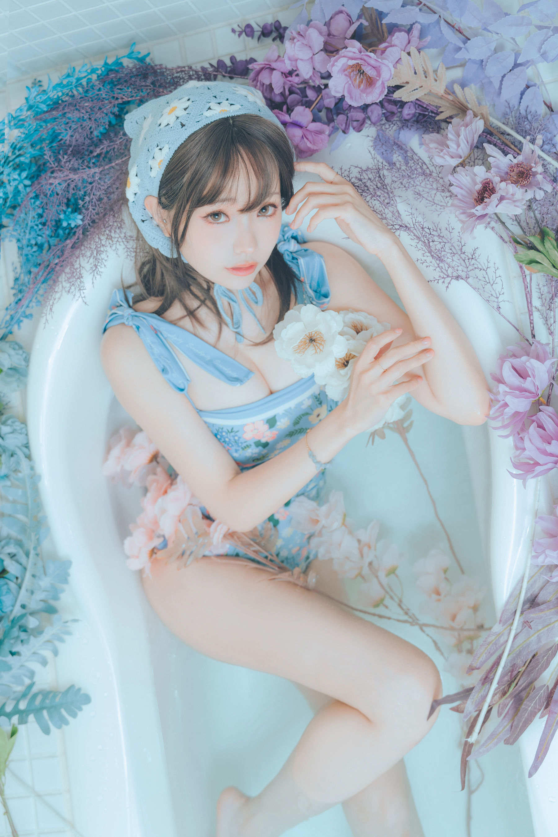Ely_eee(ElyEE子) - 復古水藍花