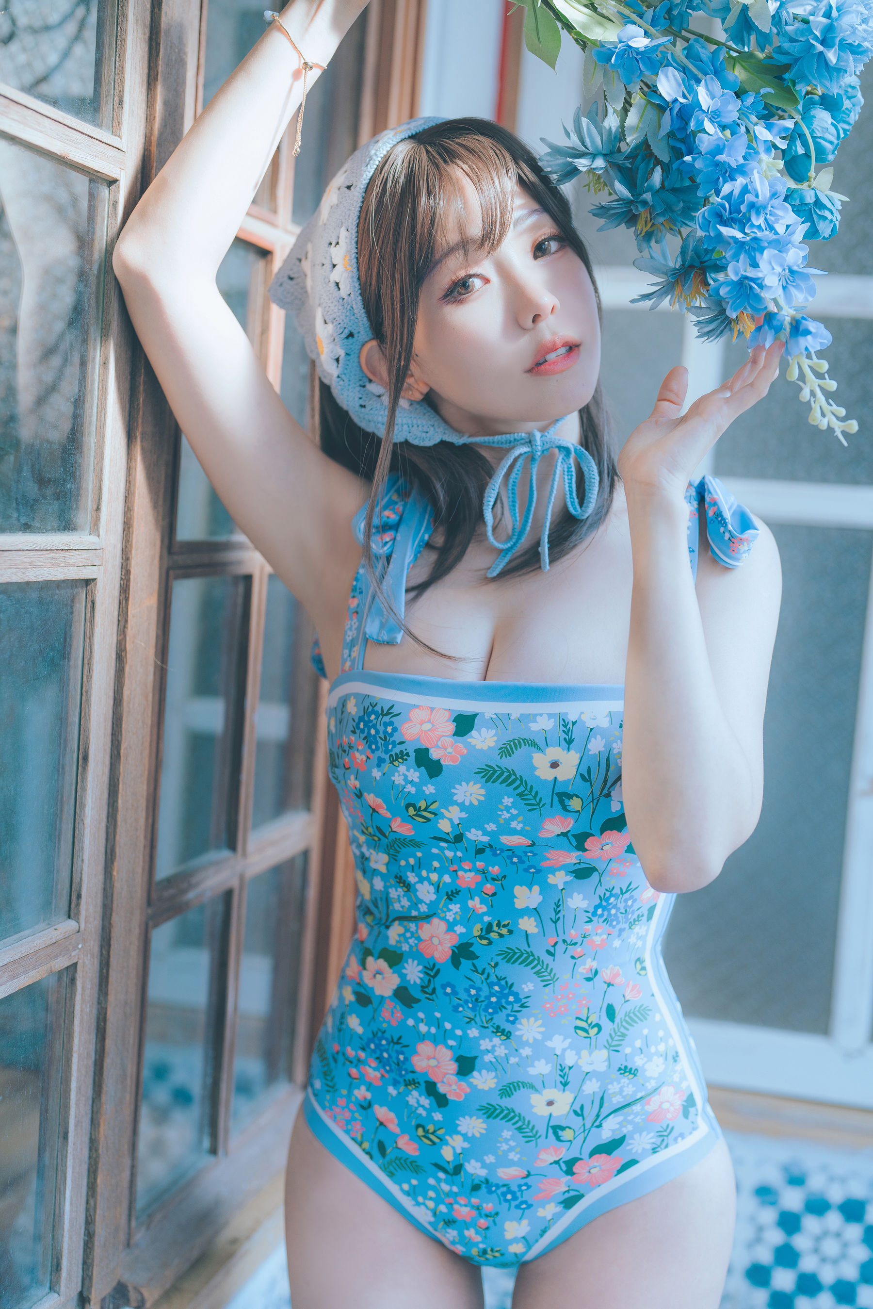 Ely_eee(ElyEE子) - 復古水藍花