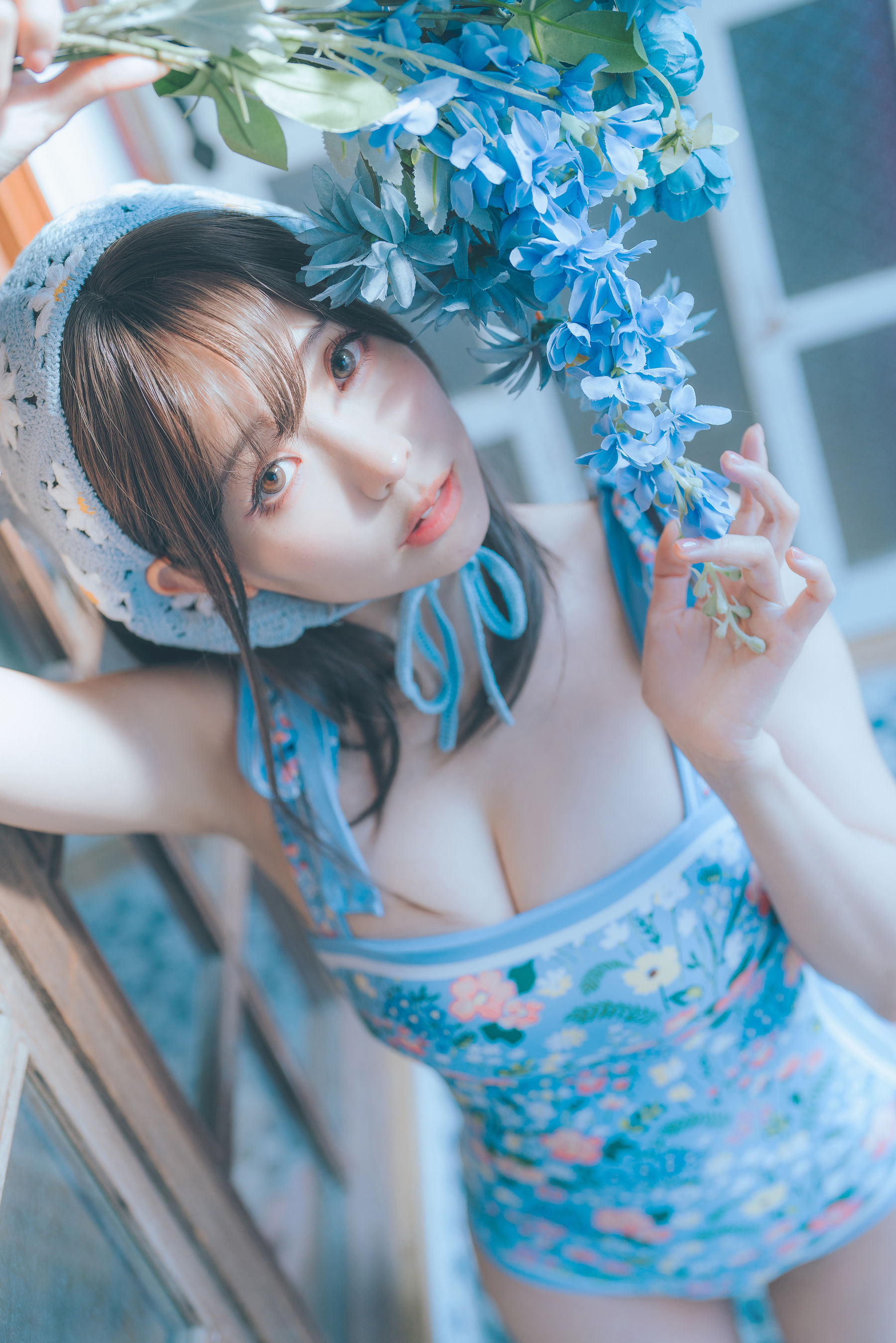 Ely_eee(ElyEE子) - 復古水藍花
