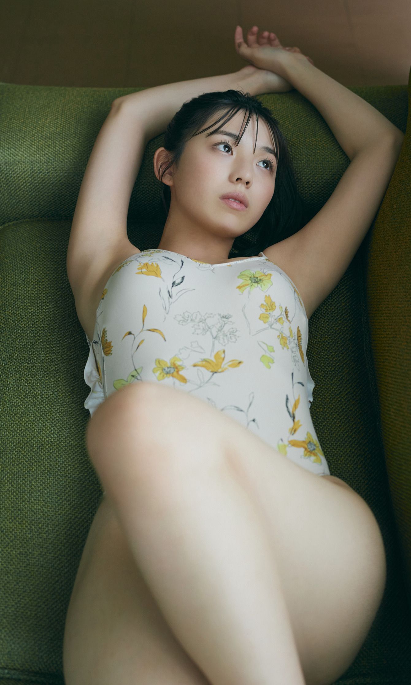 Hina Kikuchi 菊地姫奈 - 満喫するぜ、18歳の夏休み