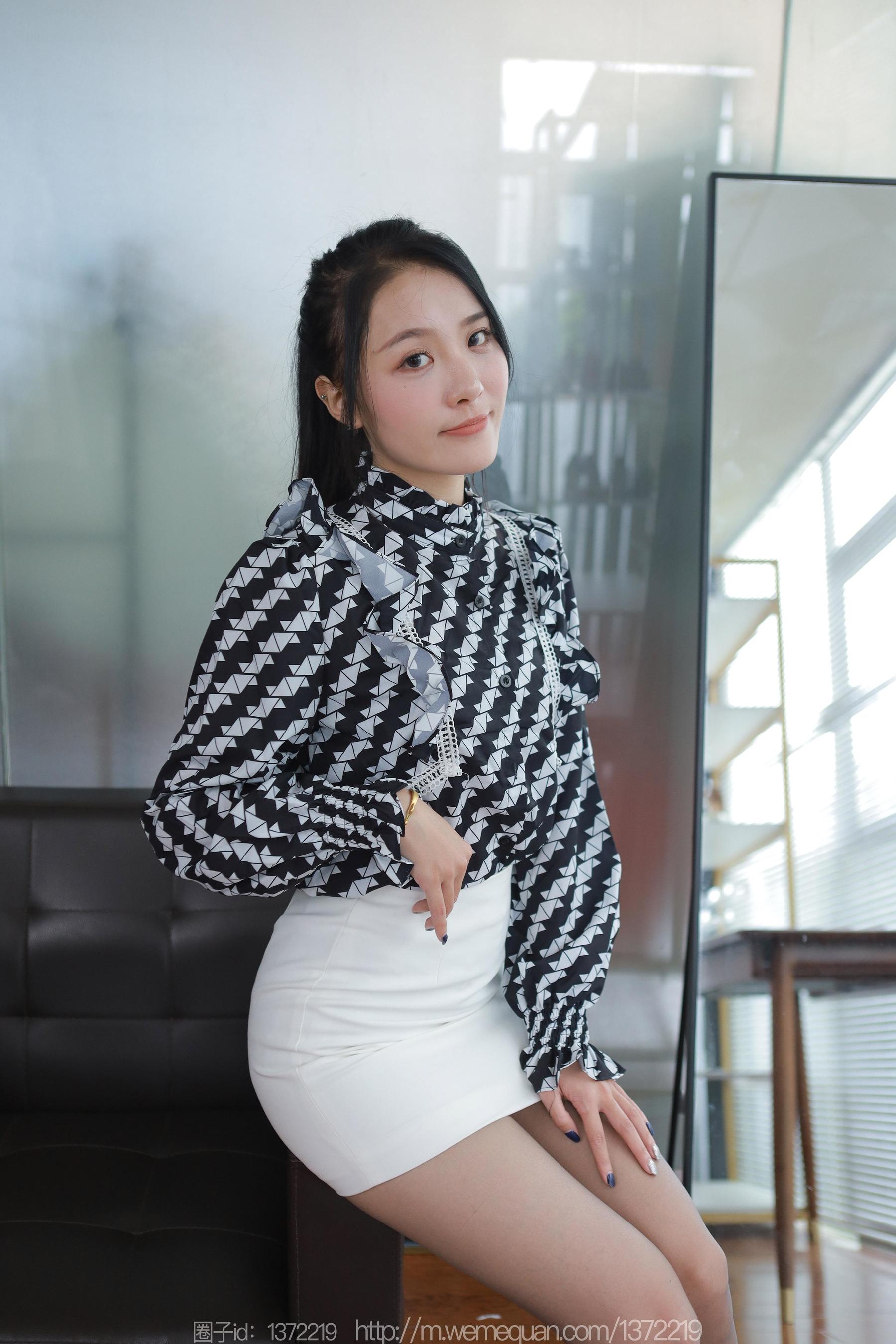 IESS异思趣向 - 模特： 婉萍 《清脆婉转》