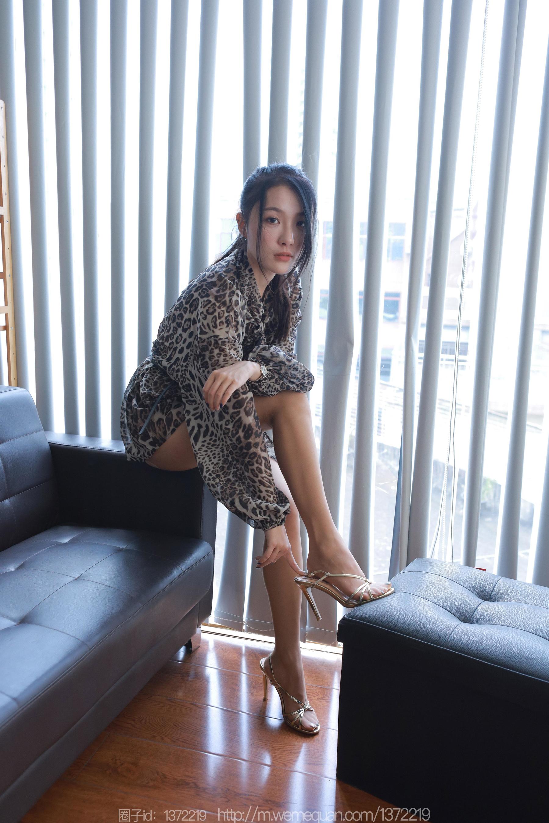 IESS异思趣向 - 模特： 婉萍 《爱的纹理》