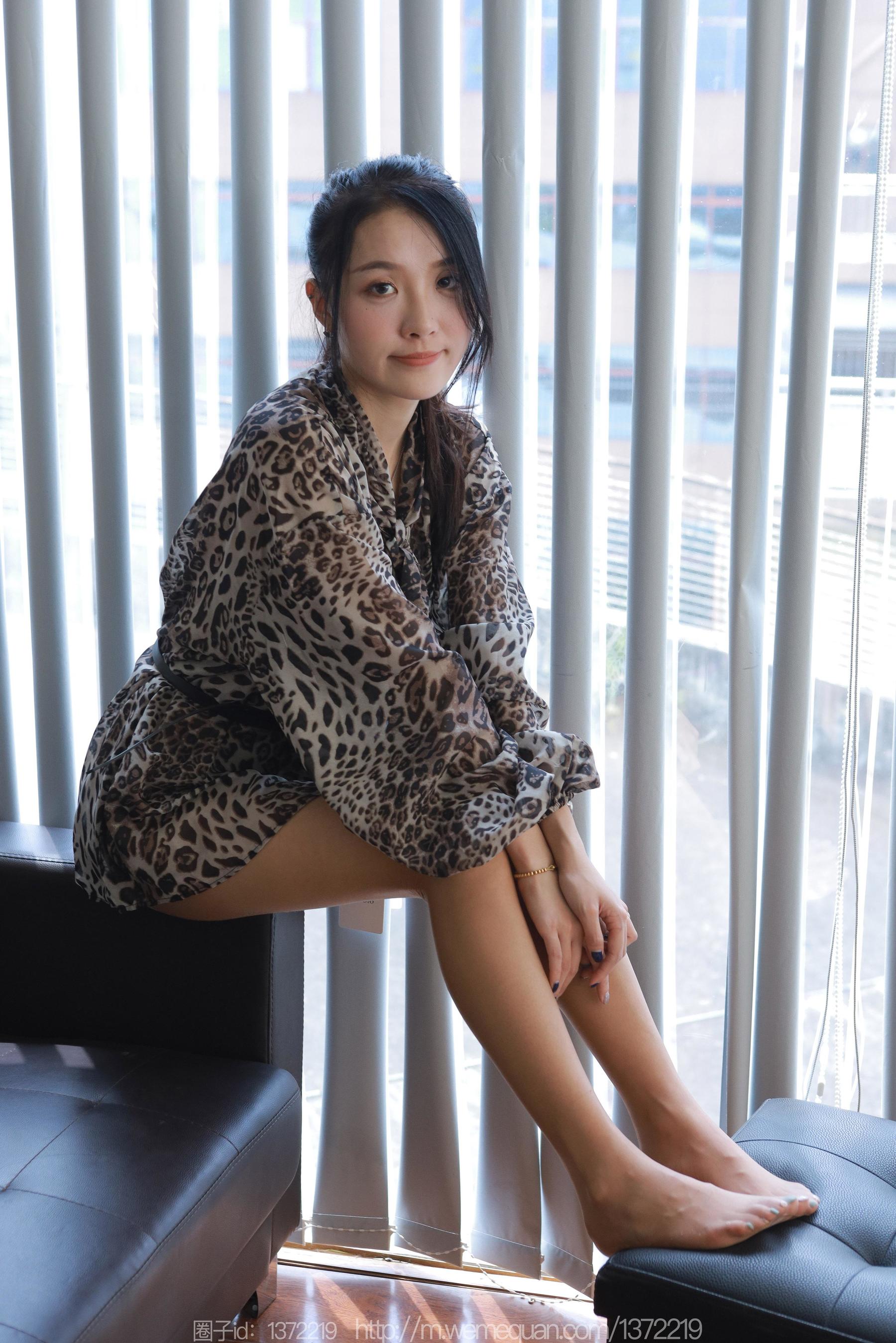 IESS异思趣向 - 模特： 婉萍 《爱的纹理》