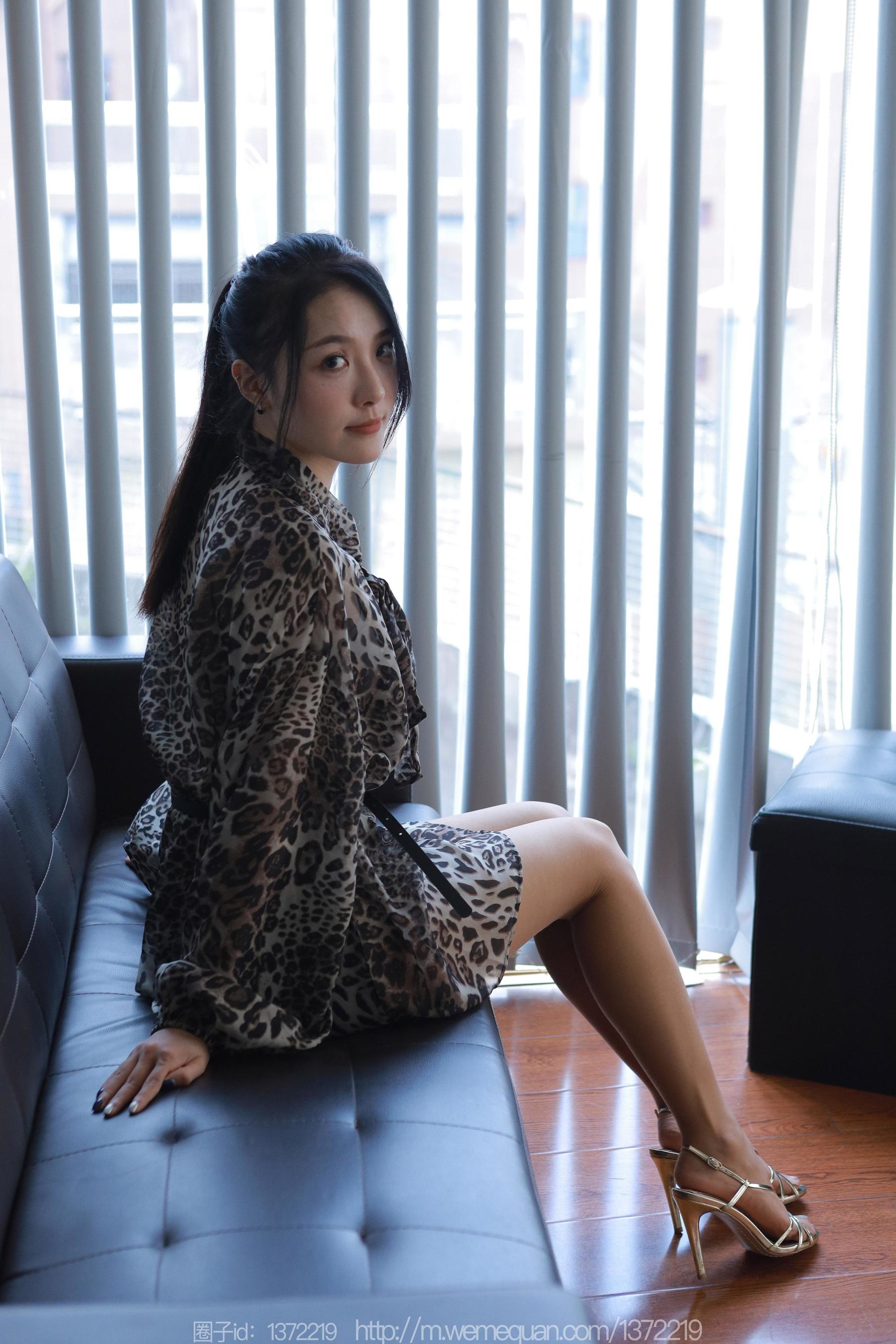 IESS异思趣向 - 模特： 婉萍 《爱的纹理》