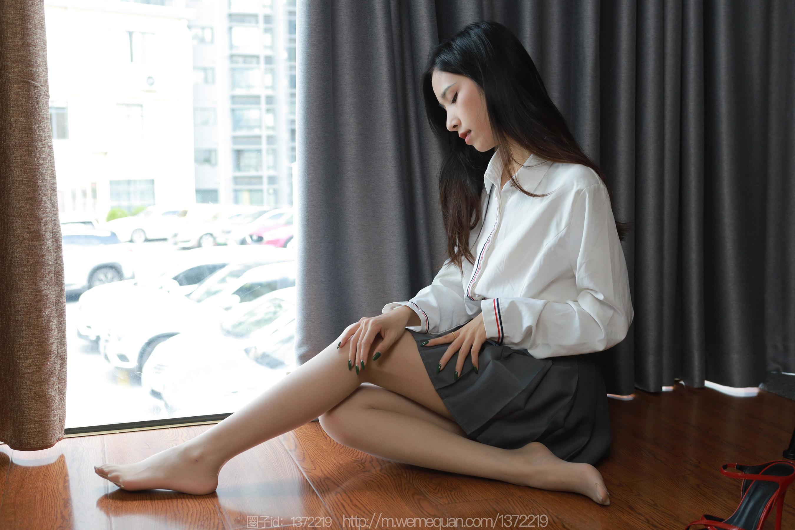 IESS异思趣向 - 模特： 美子 《俏皮百褶裙》