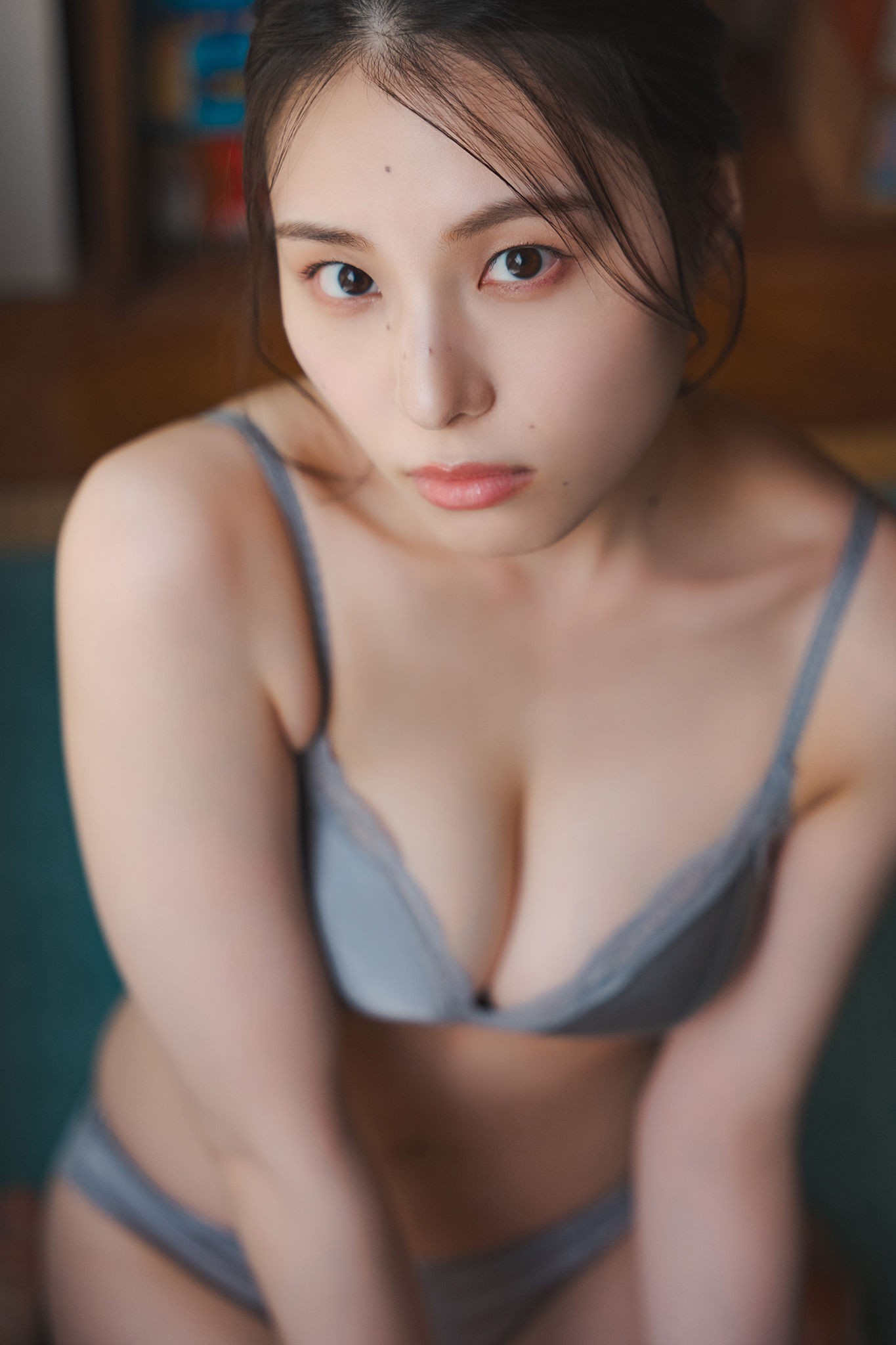 Iori Sagara 相楽伊織 – 夏の部屋で、伊織と。