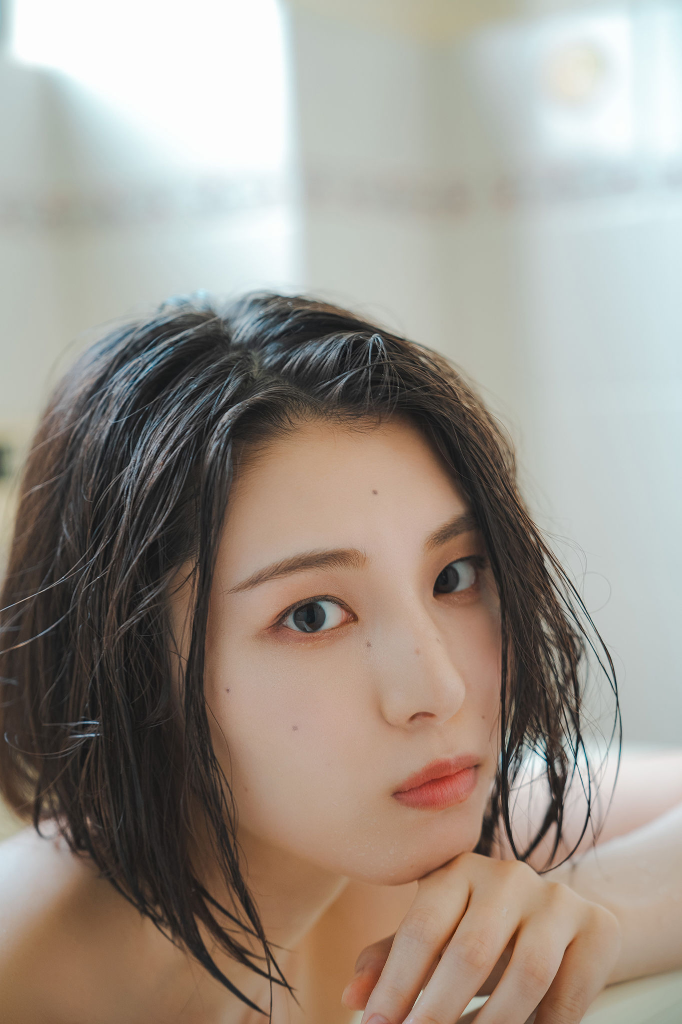 Iori Sagara 相楽伊織 – 夏の部屋で、伊織と。