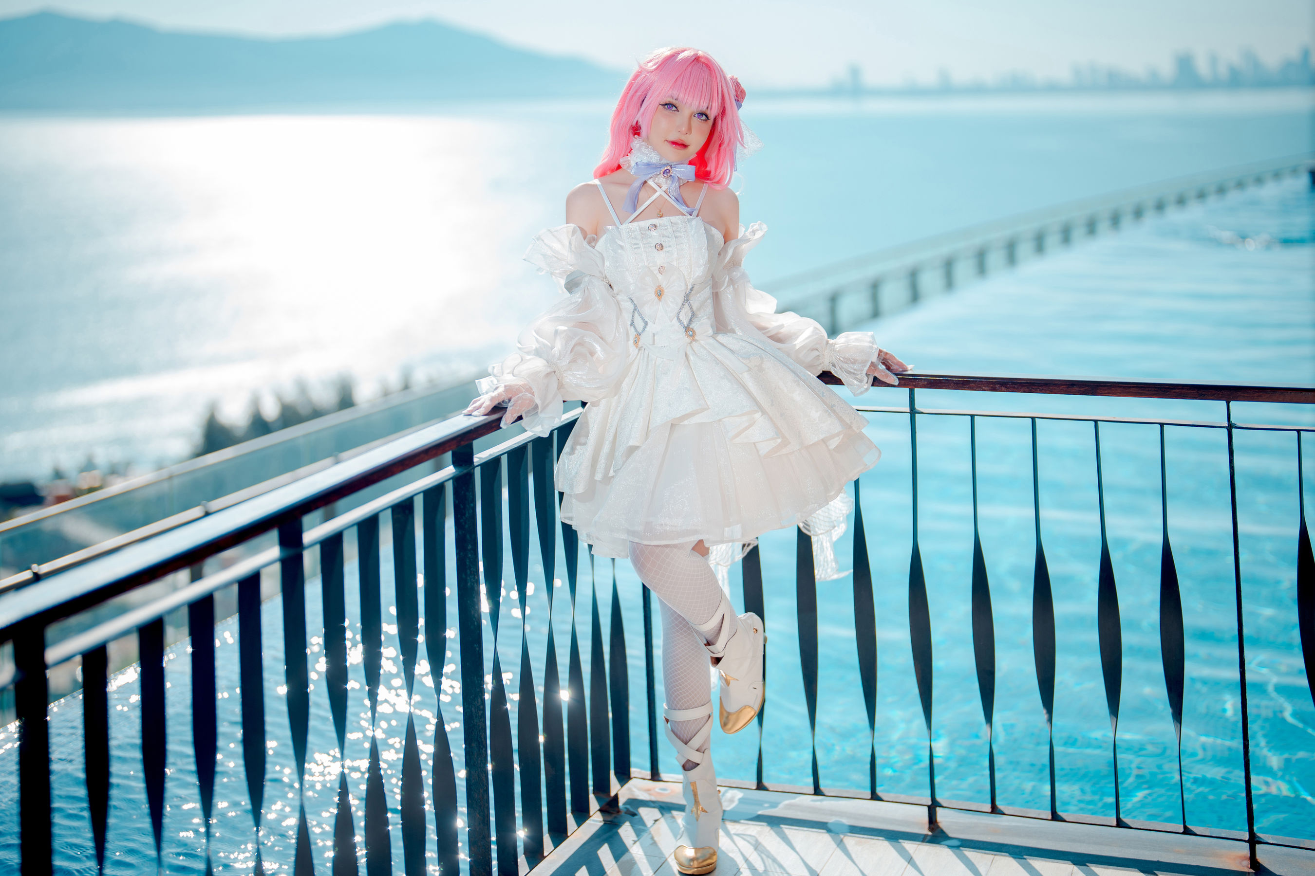 JOYCE - Dorothy (NIKKE)