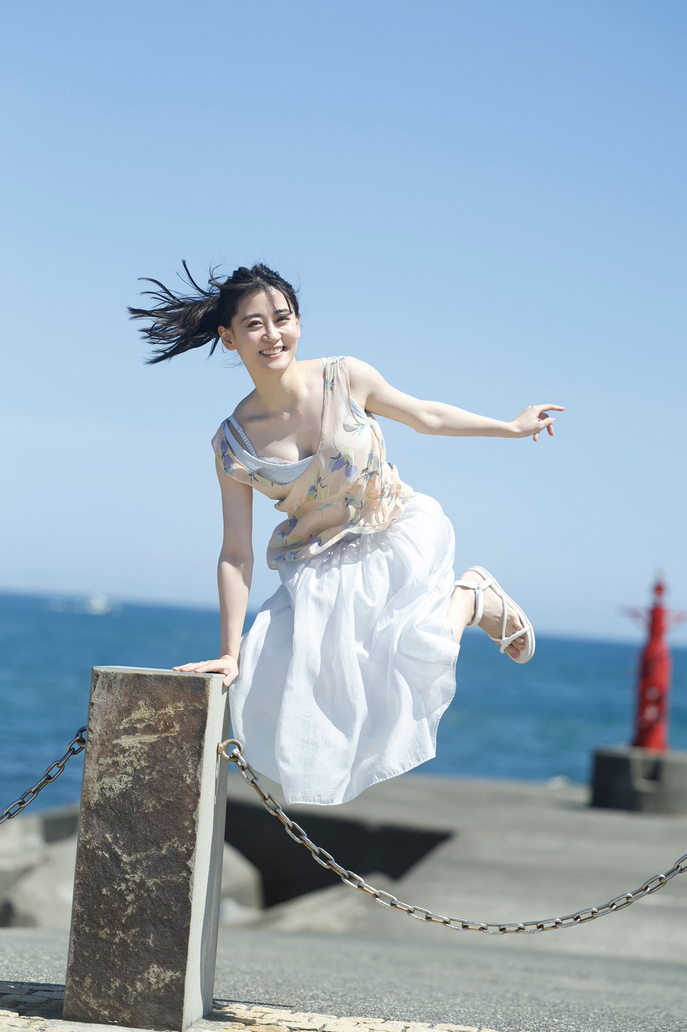 Kei Jonishi 上西恵 – 純白の艶肌
