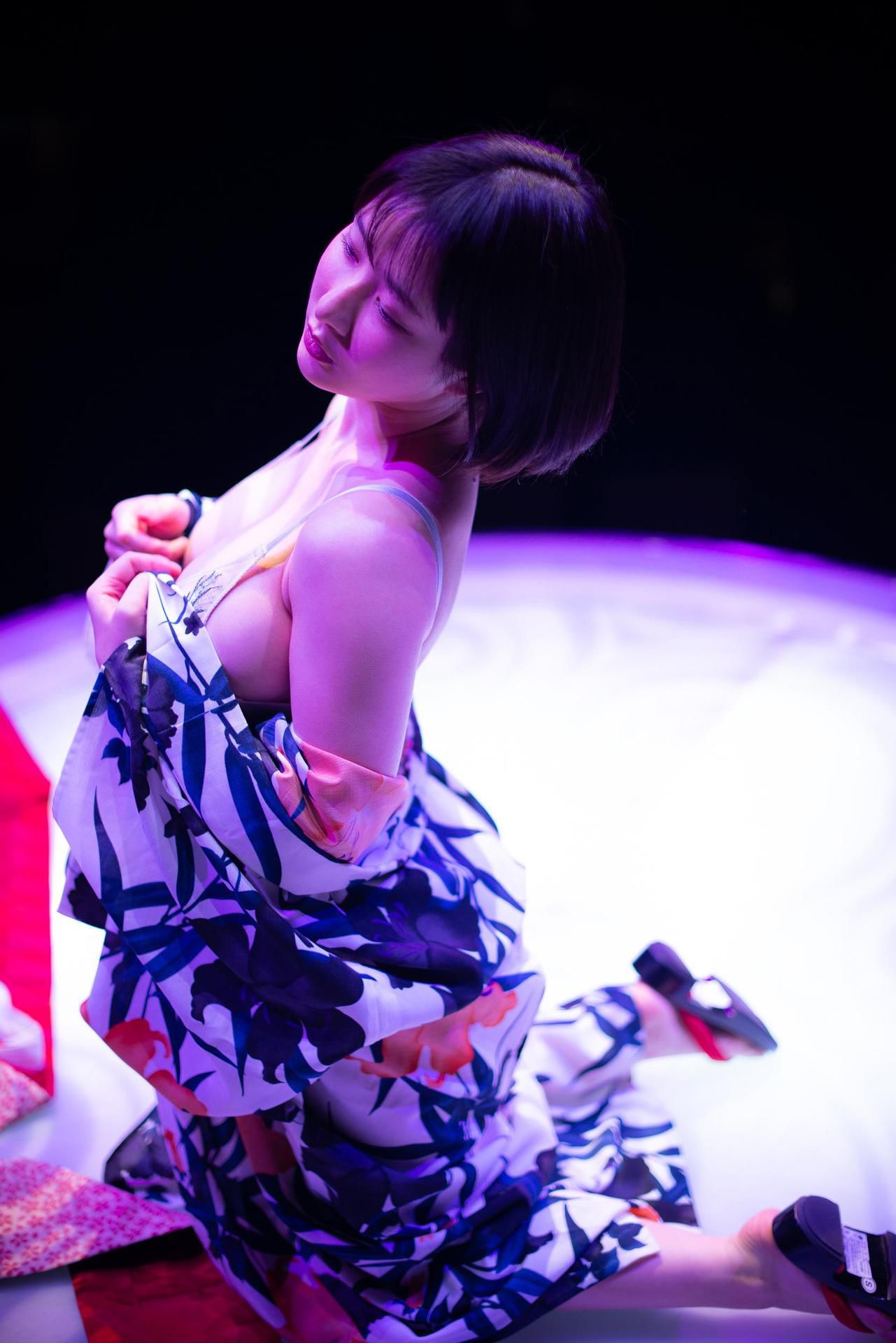 Luna Amemiya 雨宮留菜 - ~real~ Vol.5