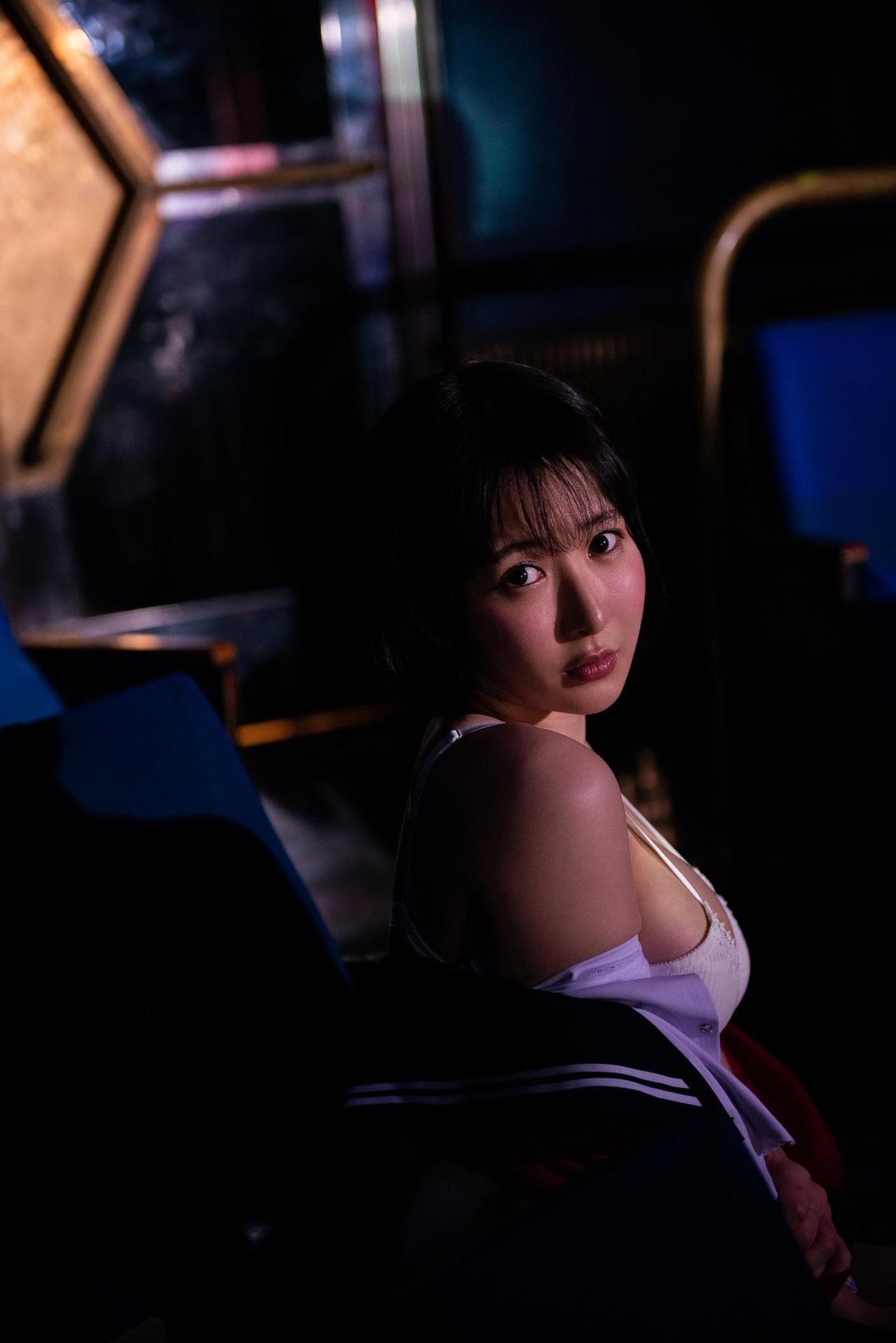 Luna Amemiya 雨宮留菜 - ~real~ Vol.5