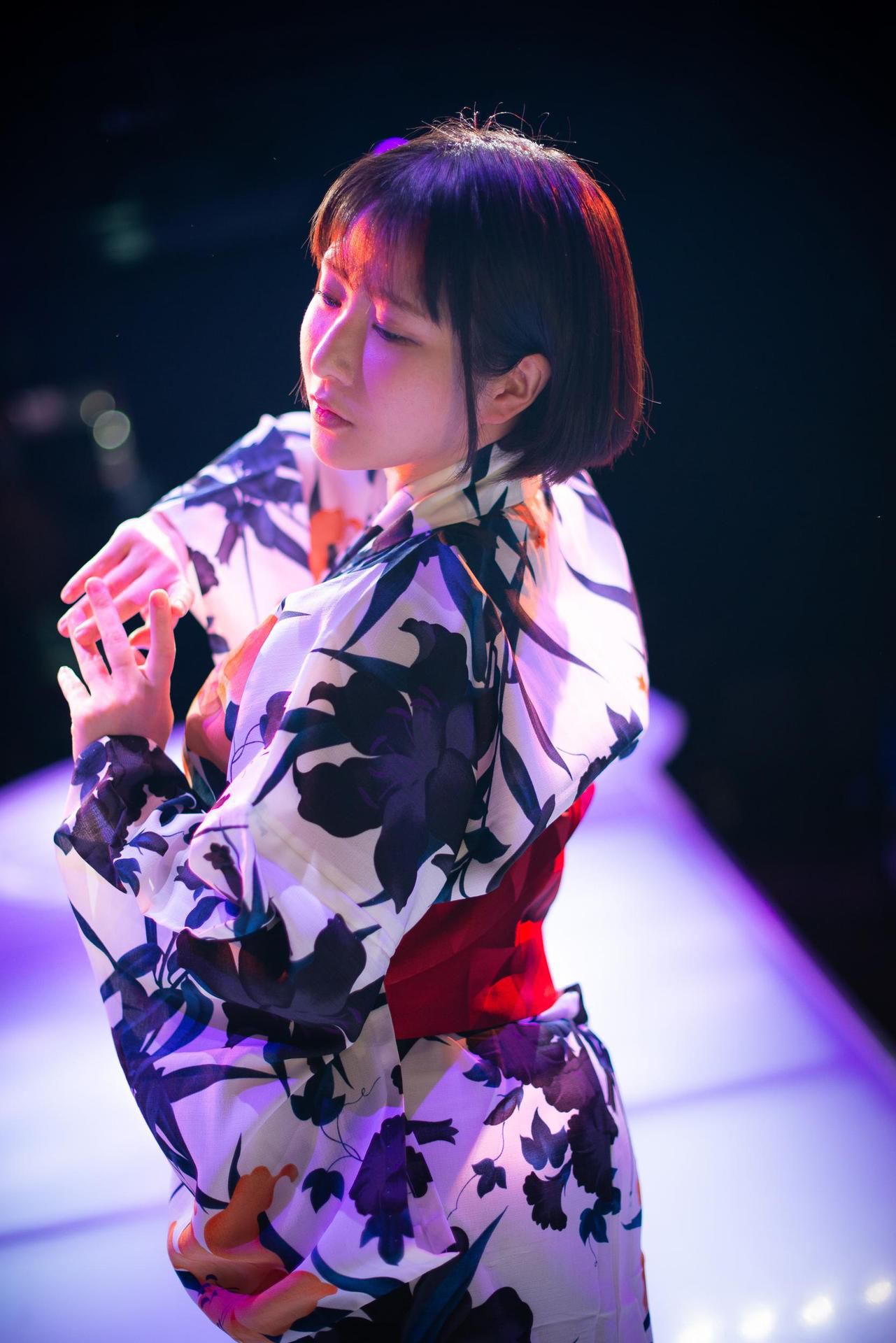 Luna Amemiya 雨宮留菜 - ~real~ Vol.5