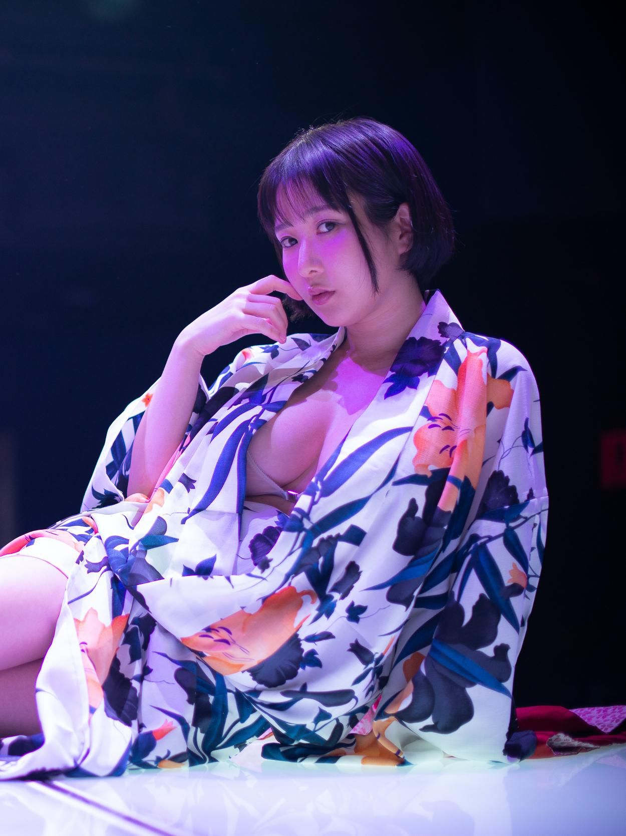 Luna Amemiya 雨宮留菜 - ~real~ Vol.5