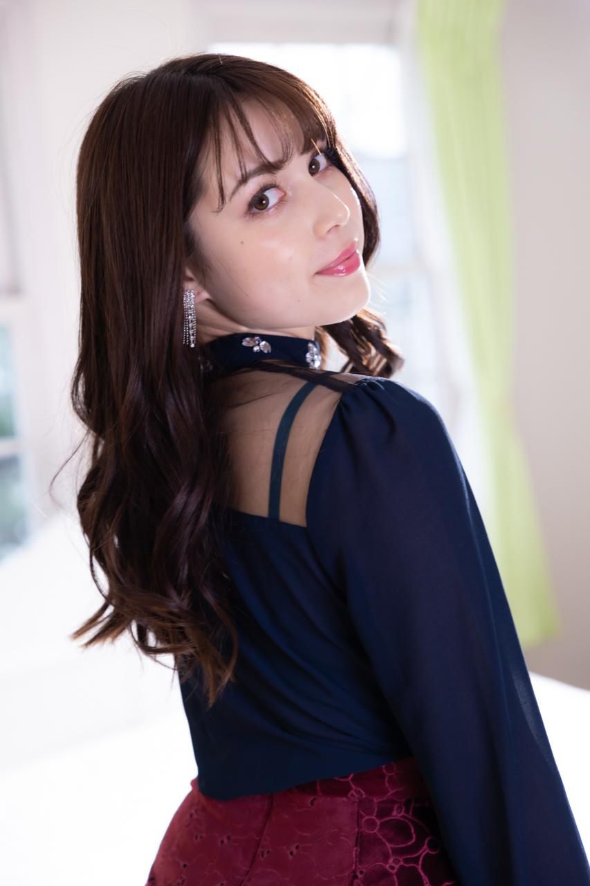 Michelle Megumi ミッシェル愛美 - Drop of Miracle 奇跡の雫 - 1