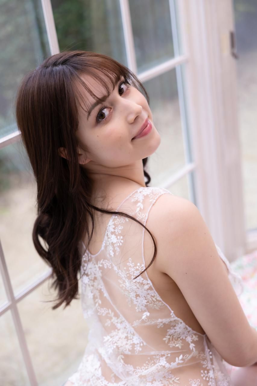 Michelle Megumi ミッシェル愛美 - Drop of Miracle 奇跡の雫 - 2