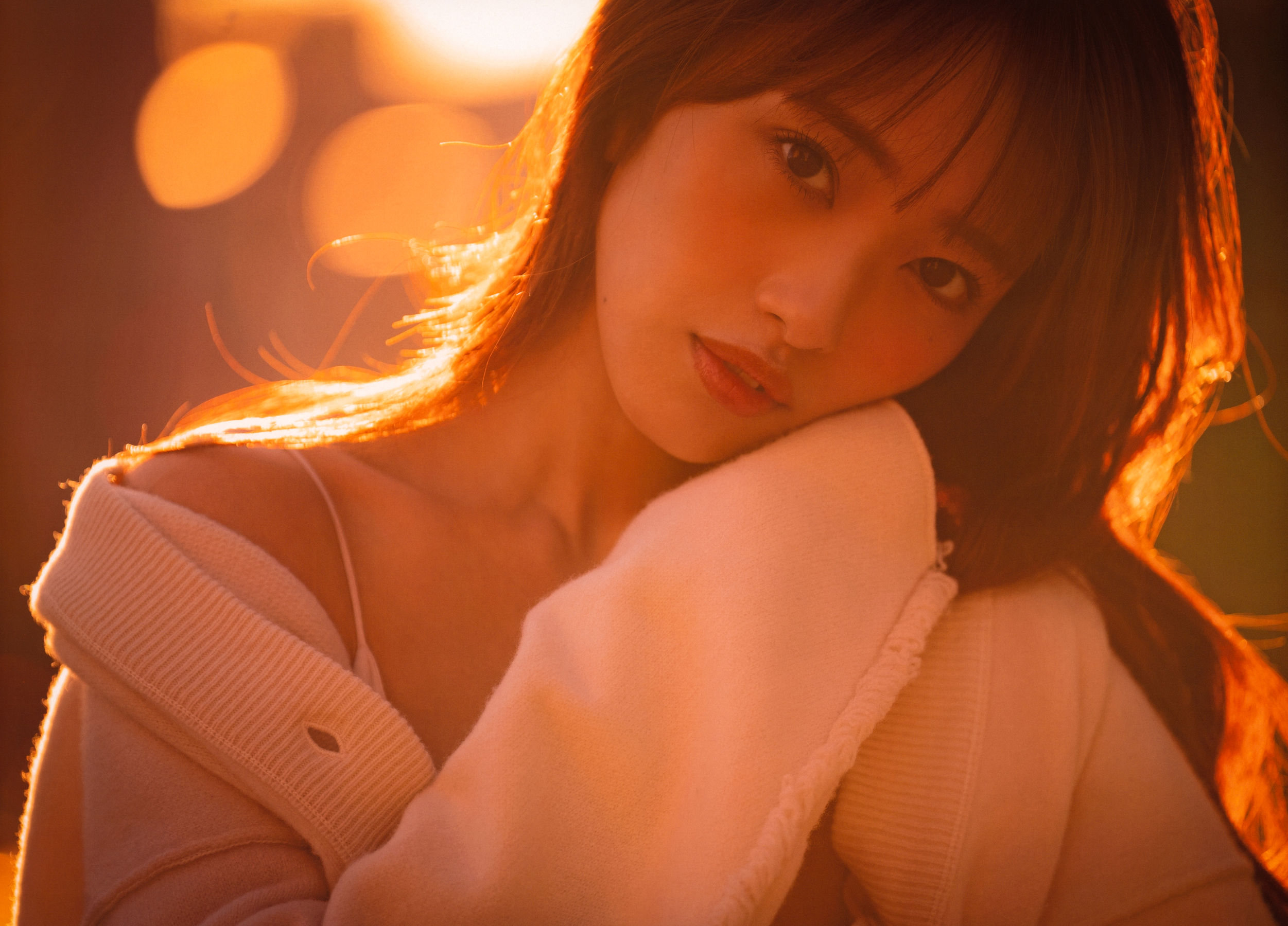 Mion Mukaichi 向井地美音 - 胸騒ぎの正体