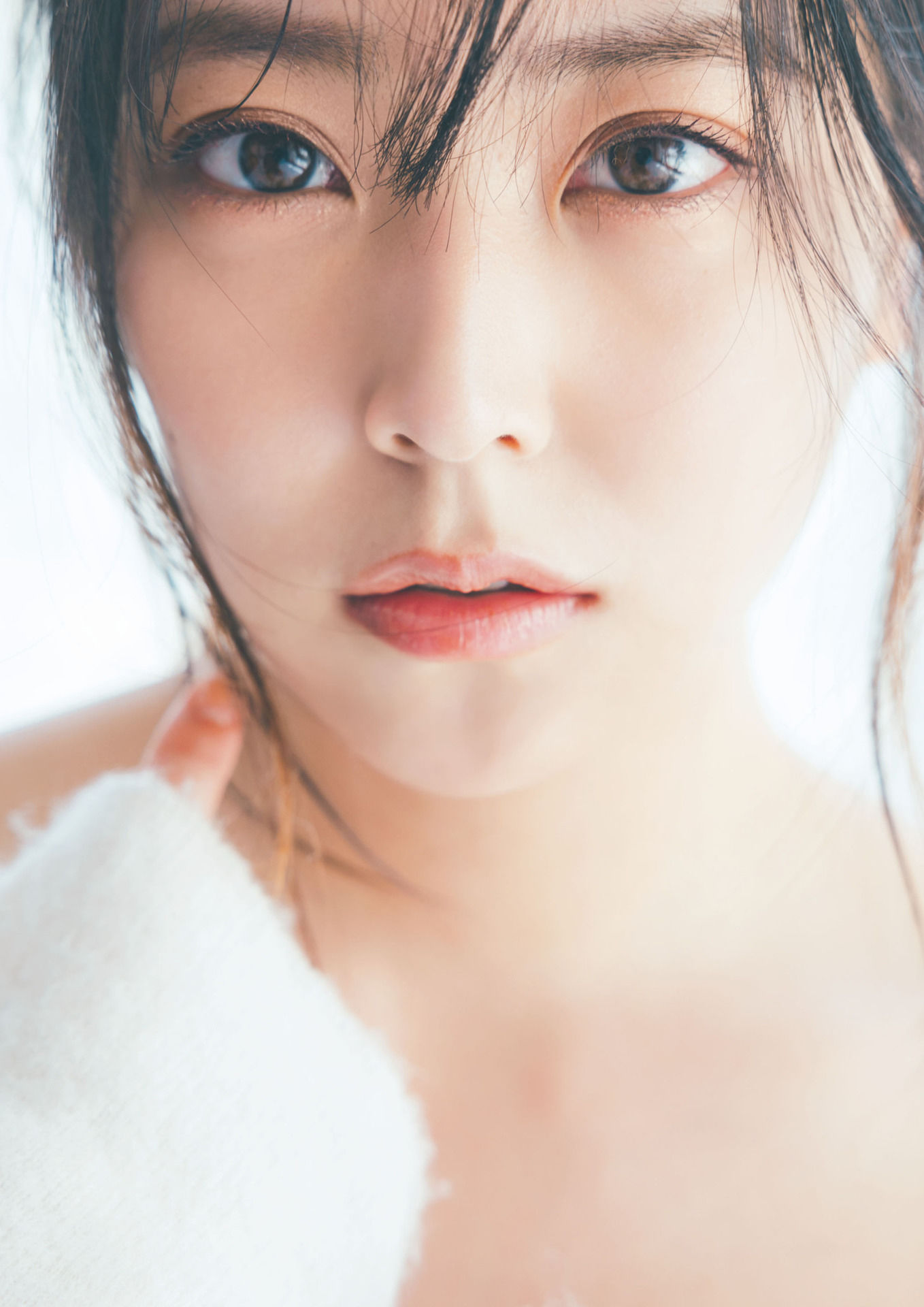 Miru Shiroma 白間美瑠 - Aventure