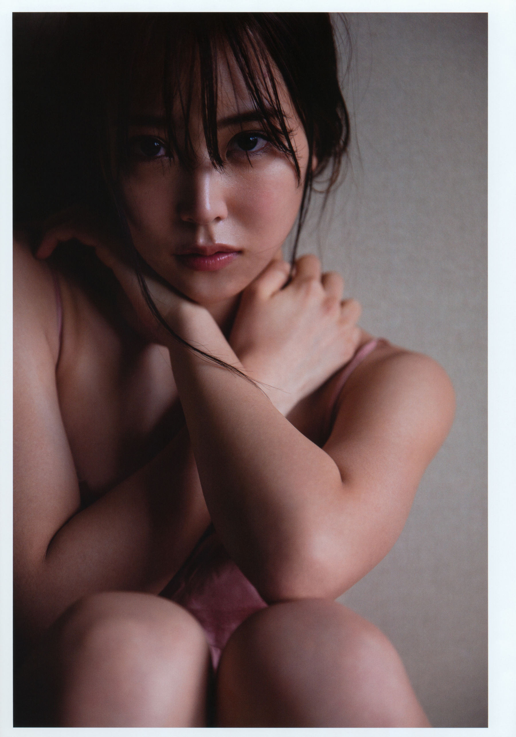 Miru Shiroma 白間美瑠 NMB48卒業記念写真集「REBORN」
