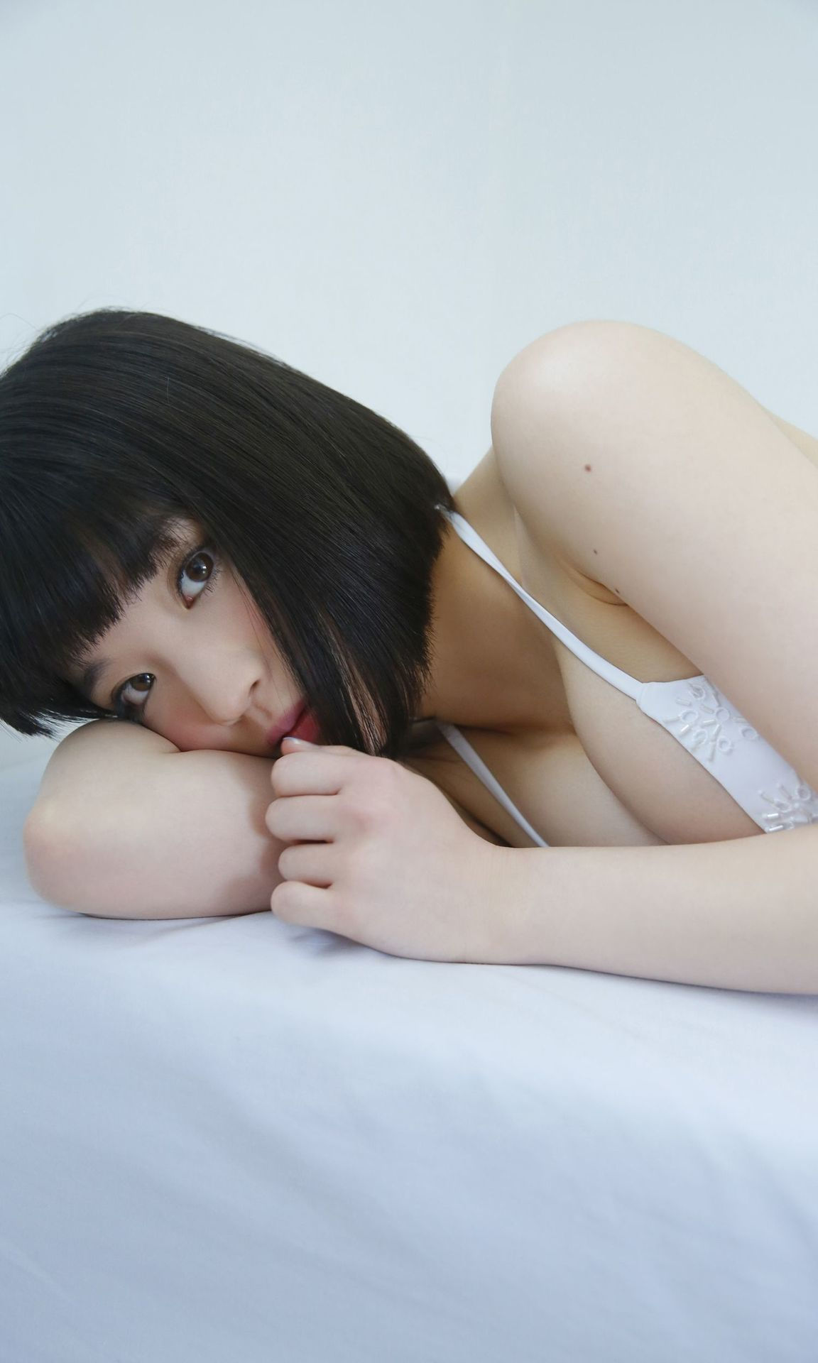 Nagi Nemoto 根本凪 - 恋するプラスチックドール