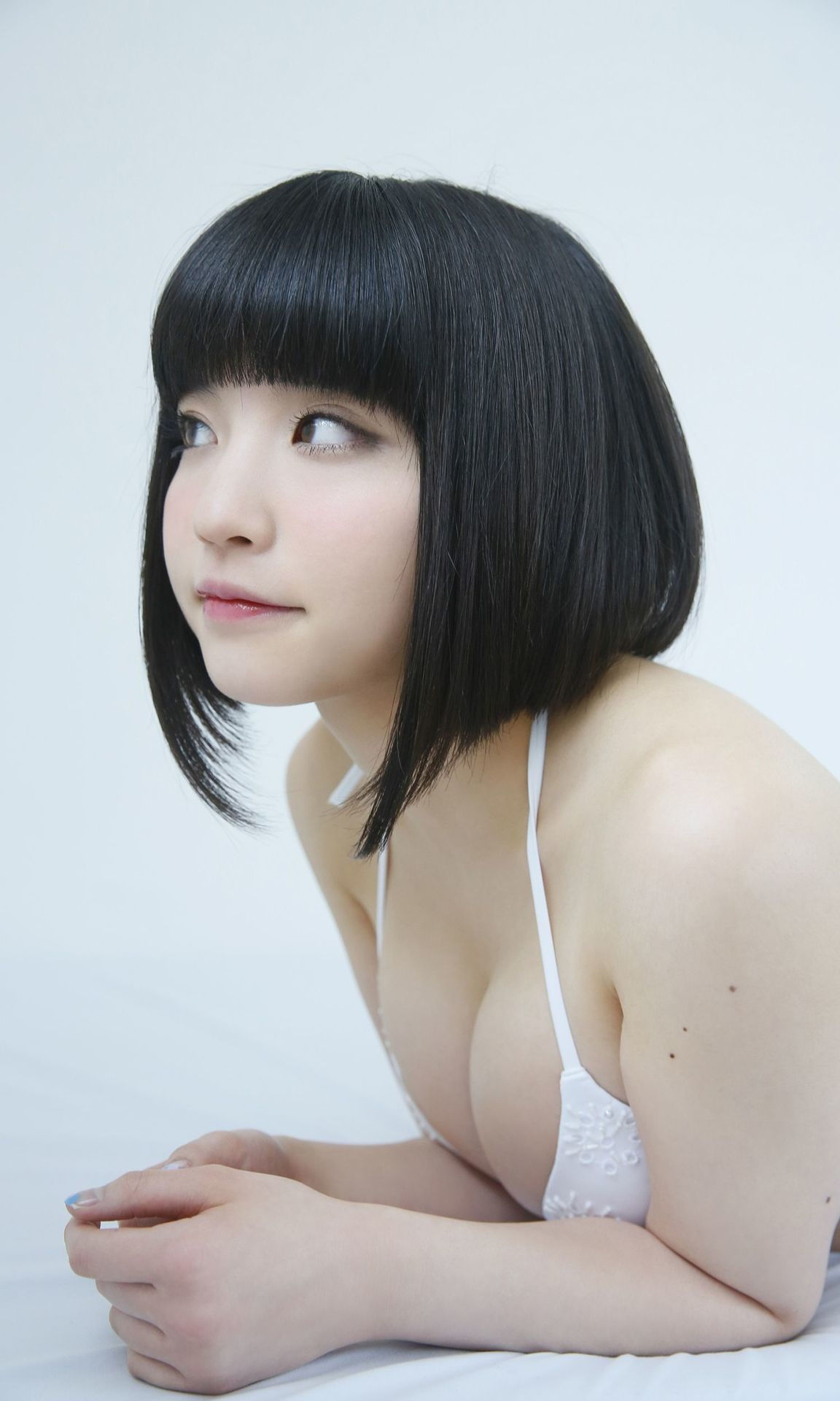 Nagi Nemoto 根本凪 - 恋するプラスチックドール