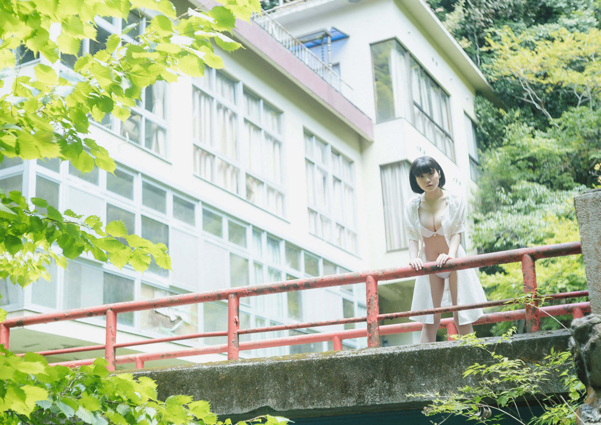 Nagi Nemoto 根本凪 –  夏の終わりと、鐘の音
