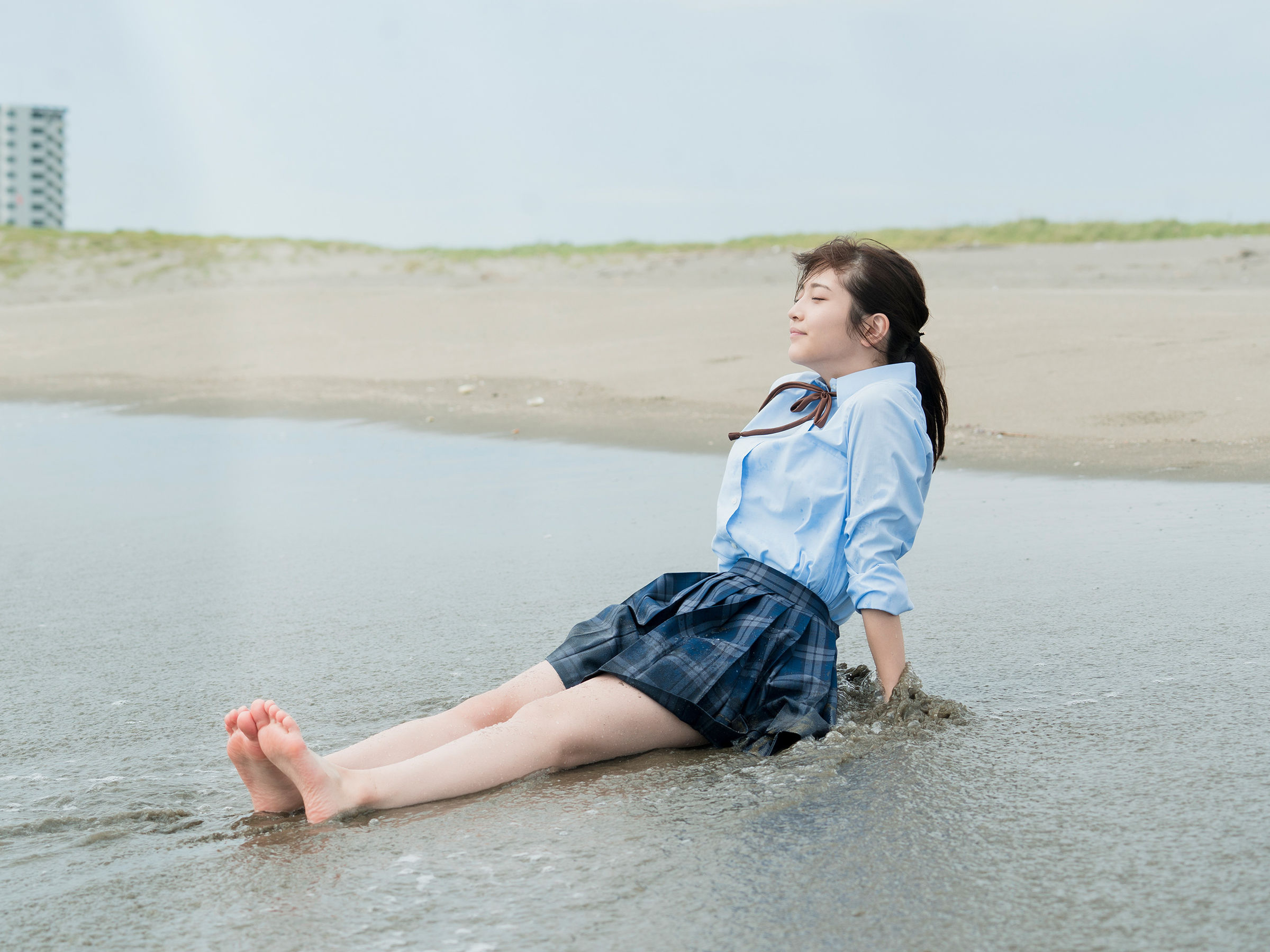 Nanako Kurosaki 黒嵜菜々子 - 青春しよっか～夏の思い出編
