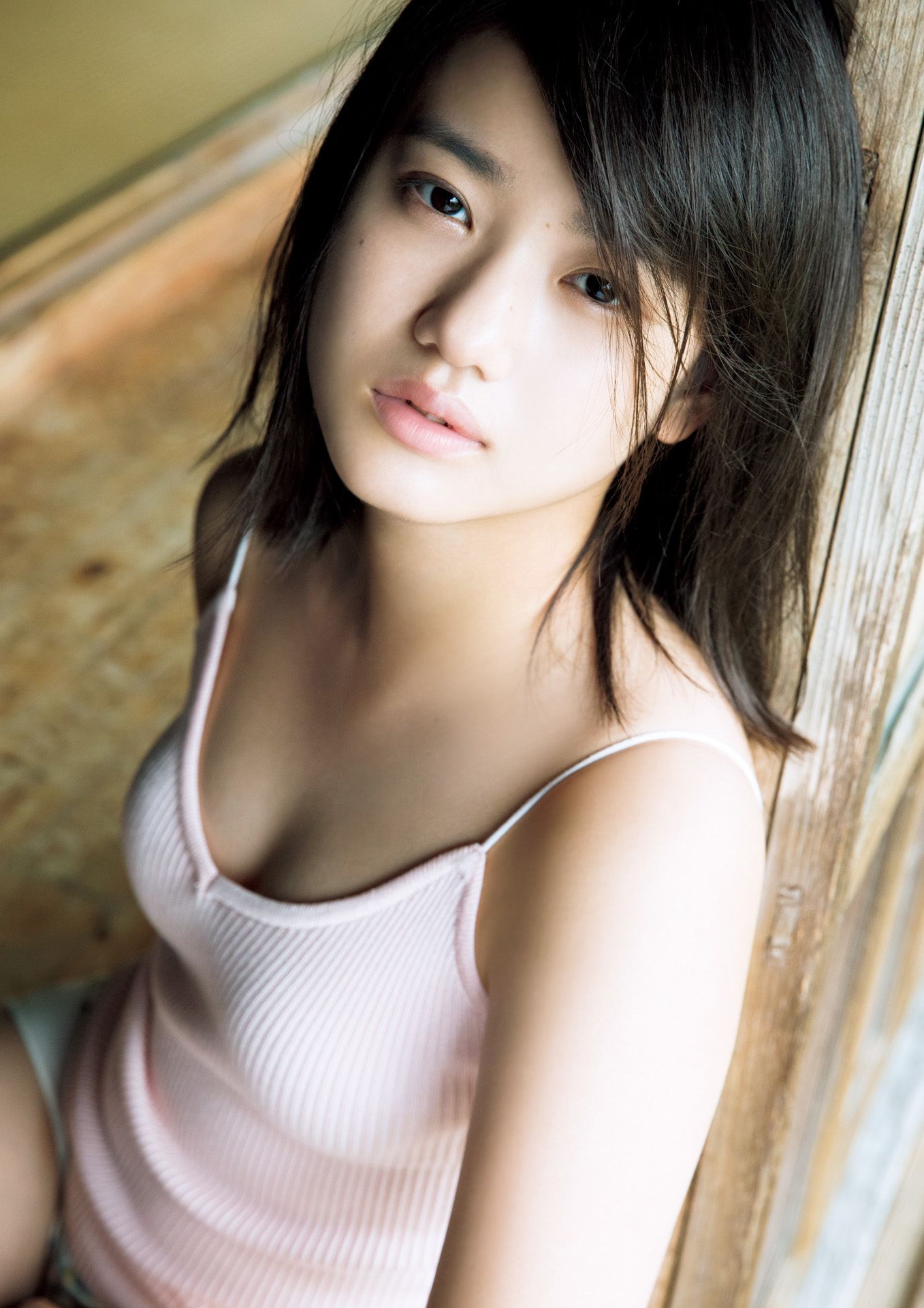 Reina Yokoyama 横山玲奈 - REINA is eighteen ～N to S～