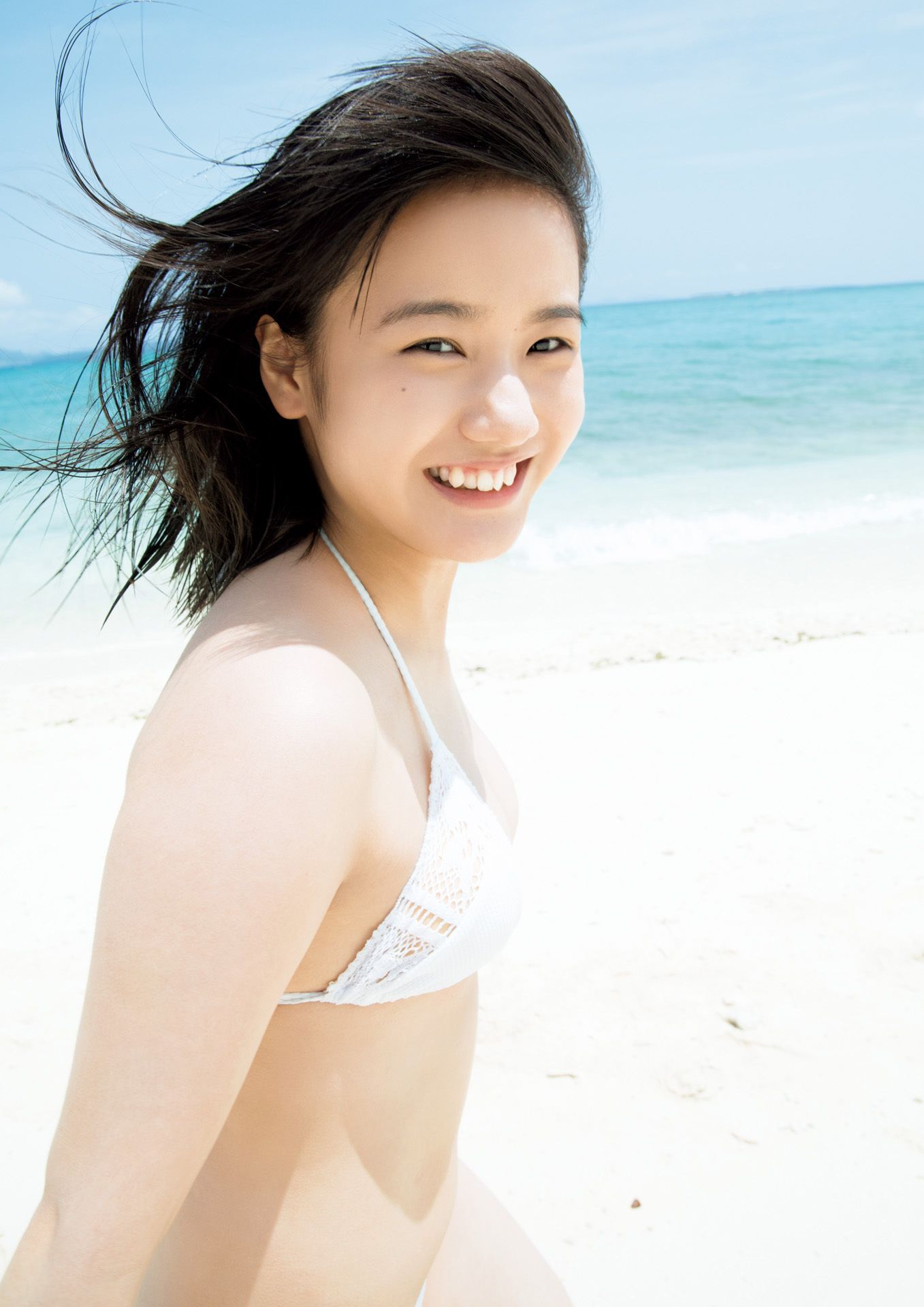 Reina Yokoyama 横山玲奈 - REINA is eighteen ～N to S～