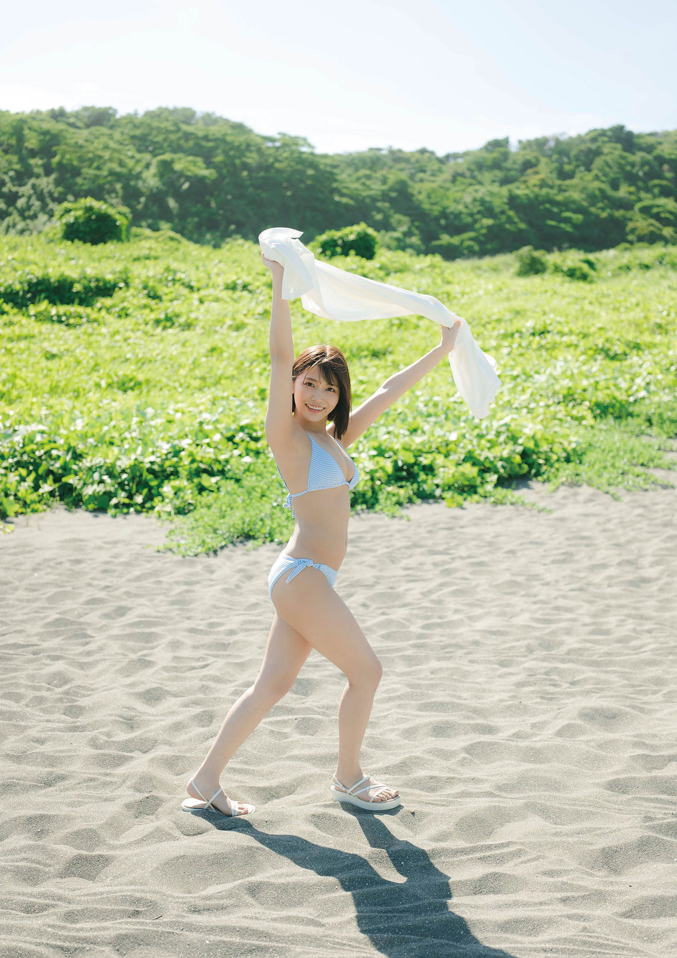 Reona Matsushita 松下玲緒菜 – Take Off