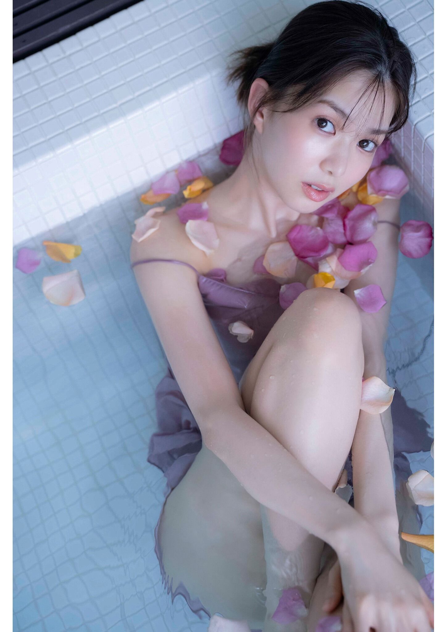 Riko Matsudaira 松平璃子 - 1st Photobook Rikopi りこぴ