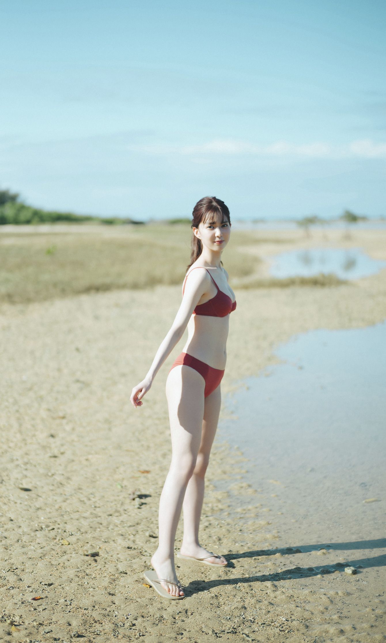 Riko Matsudaira 松平璃子 - バズる美脚、美尻。