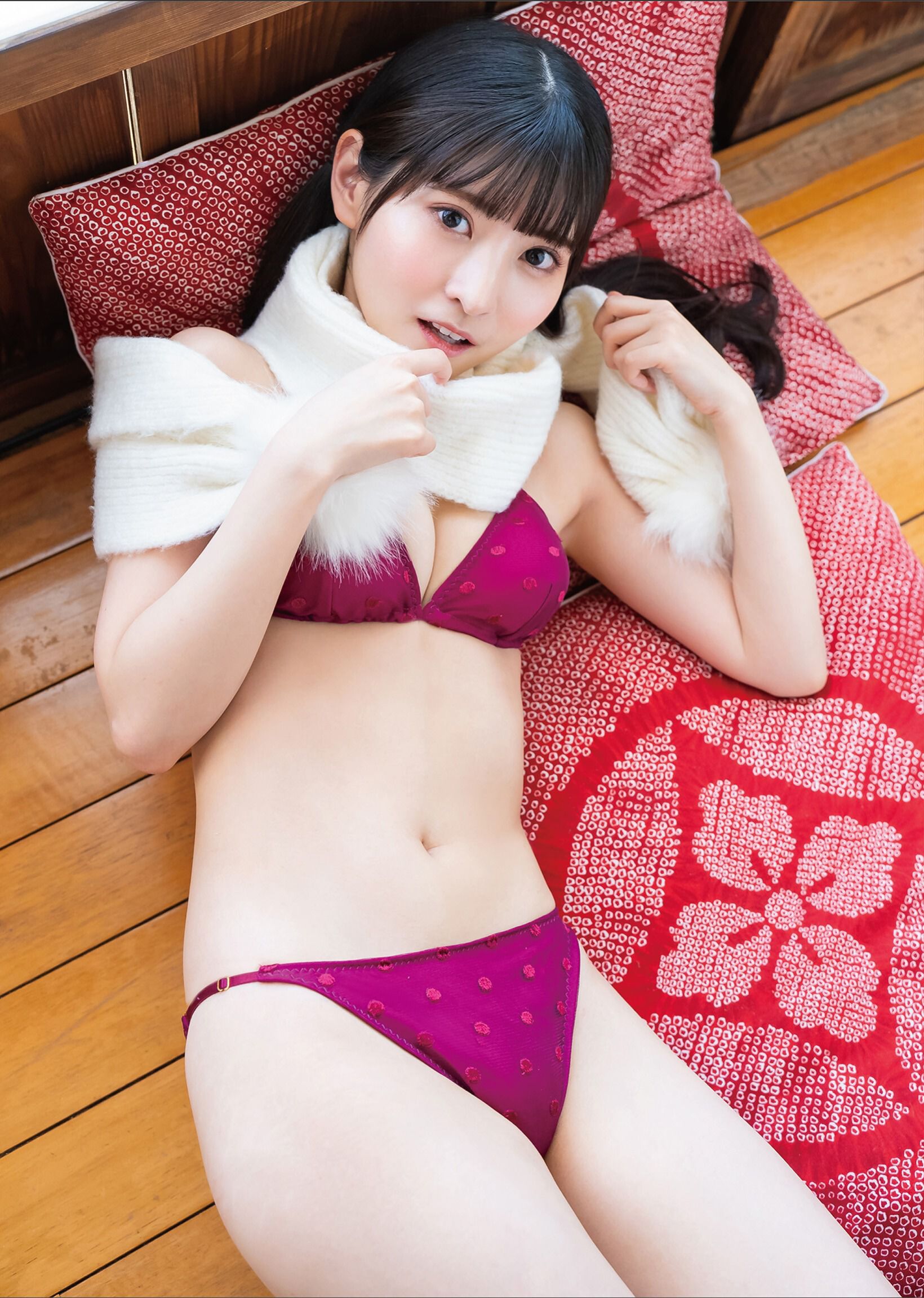 Rui Takanashi 小鳥遊るい - あったかい粉雪