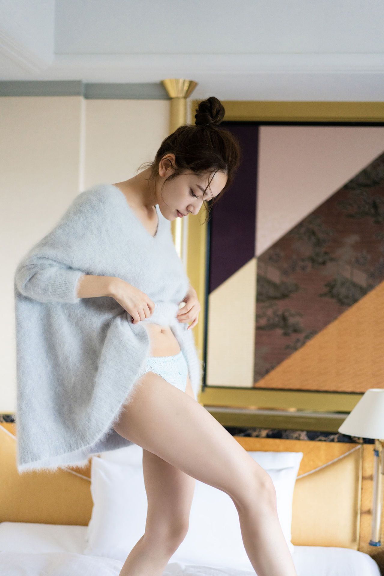 Sayaka Tomaru 都丸紗也華 - SEXY FANTASISTA