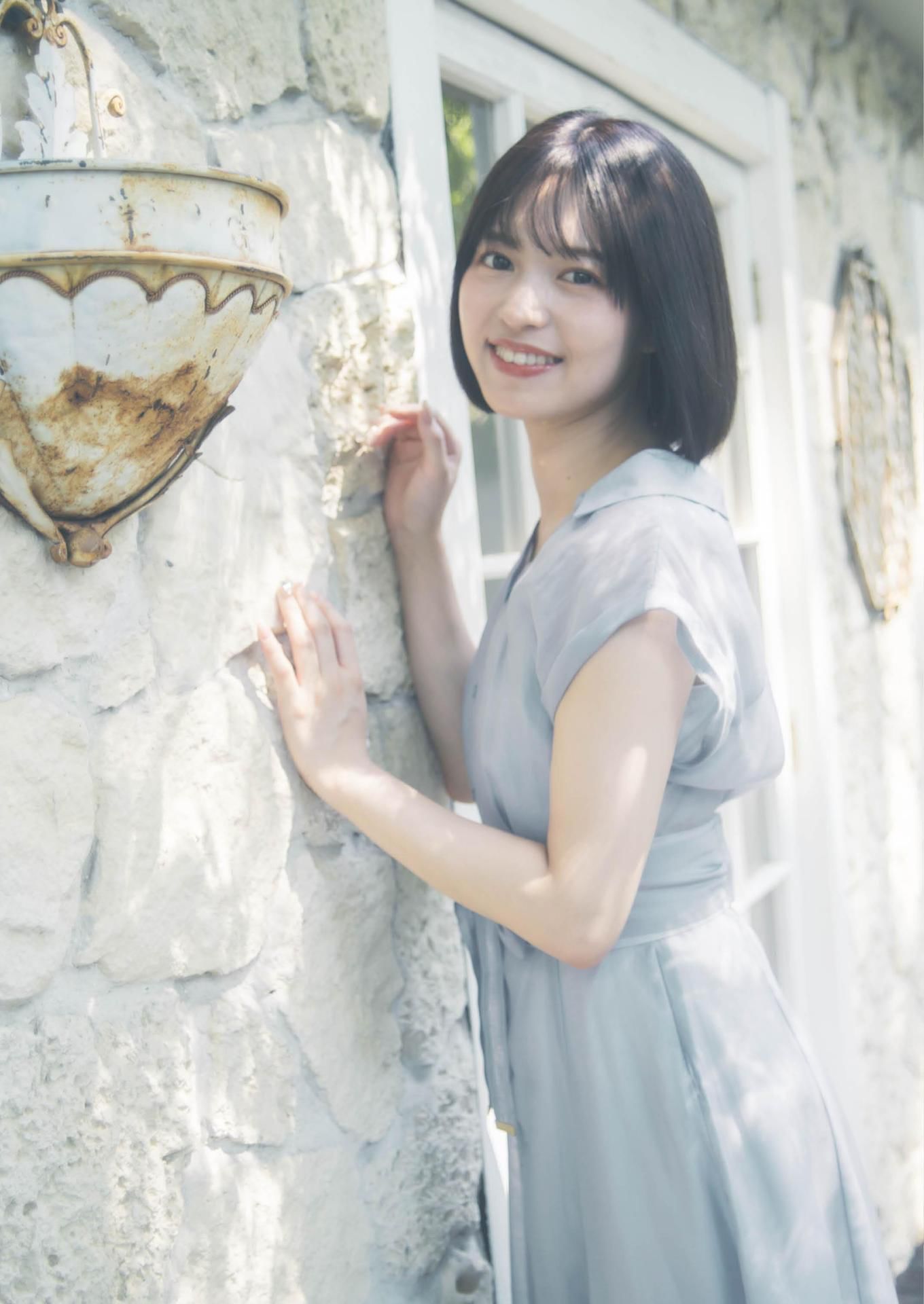 Shiika Arai 新井椎夏 - 1st Photobook I\'m happy うれしいな