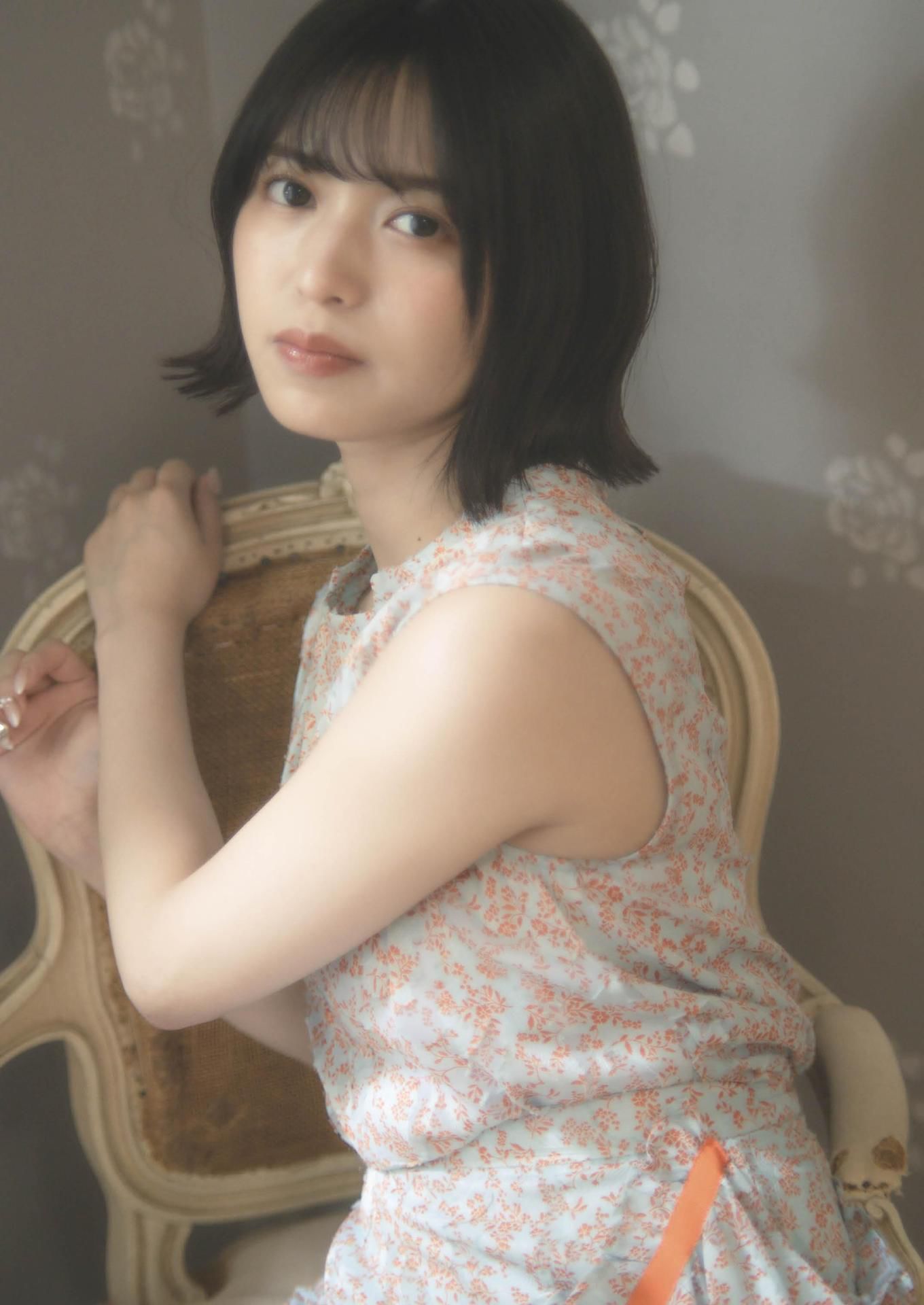 Shiika Arai 新井椎夏 - 1st Photobook I\'m happy うれしいな
