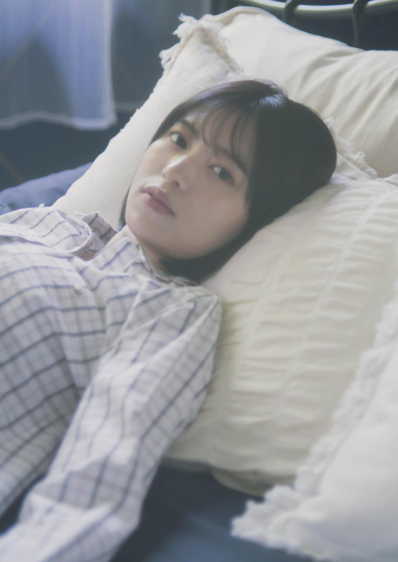 Shiika Arai 新井椎夏 - 1st Photobook I\'m happy うれしいな