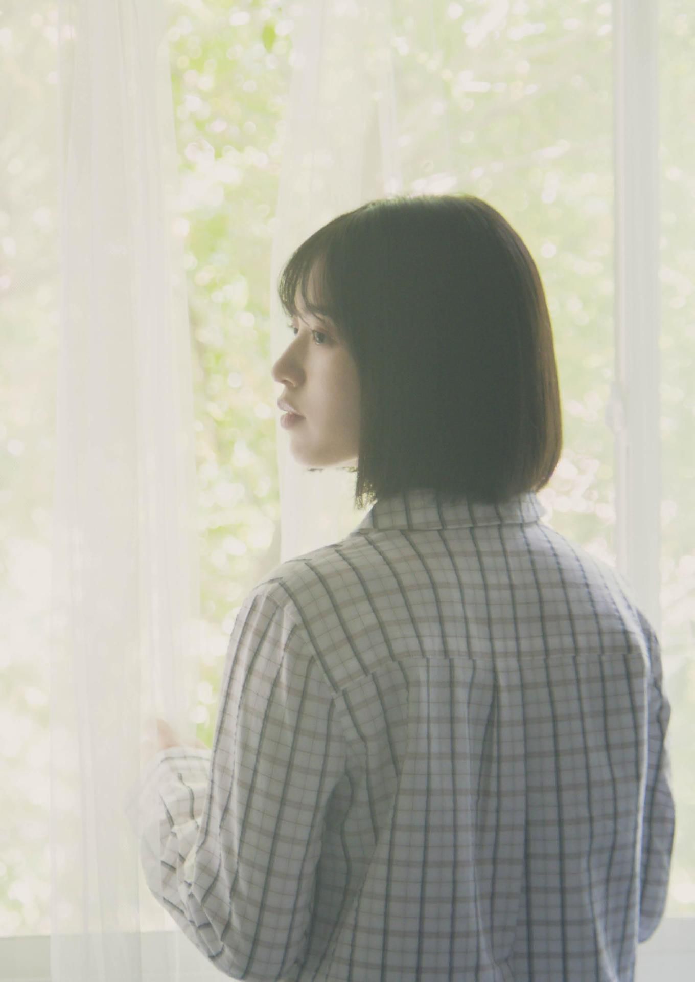 Shiika Arai 新井椎夏 - 1st Photobook I\'m happy うれしいな