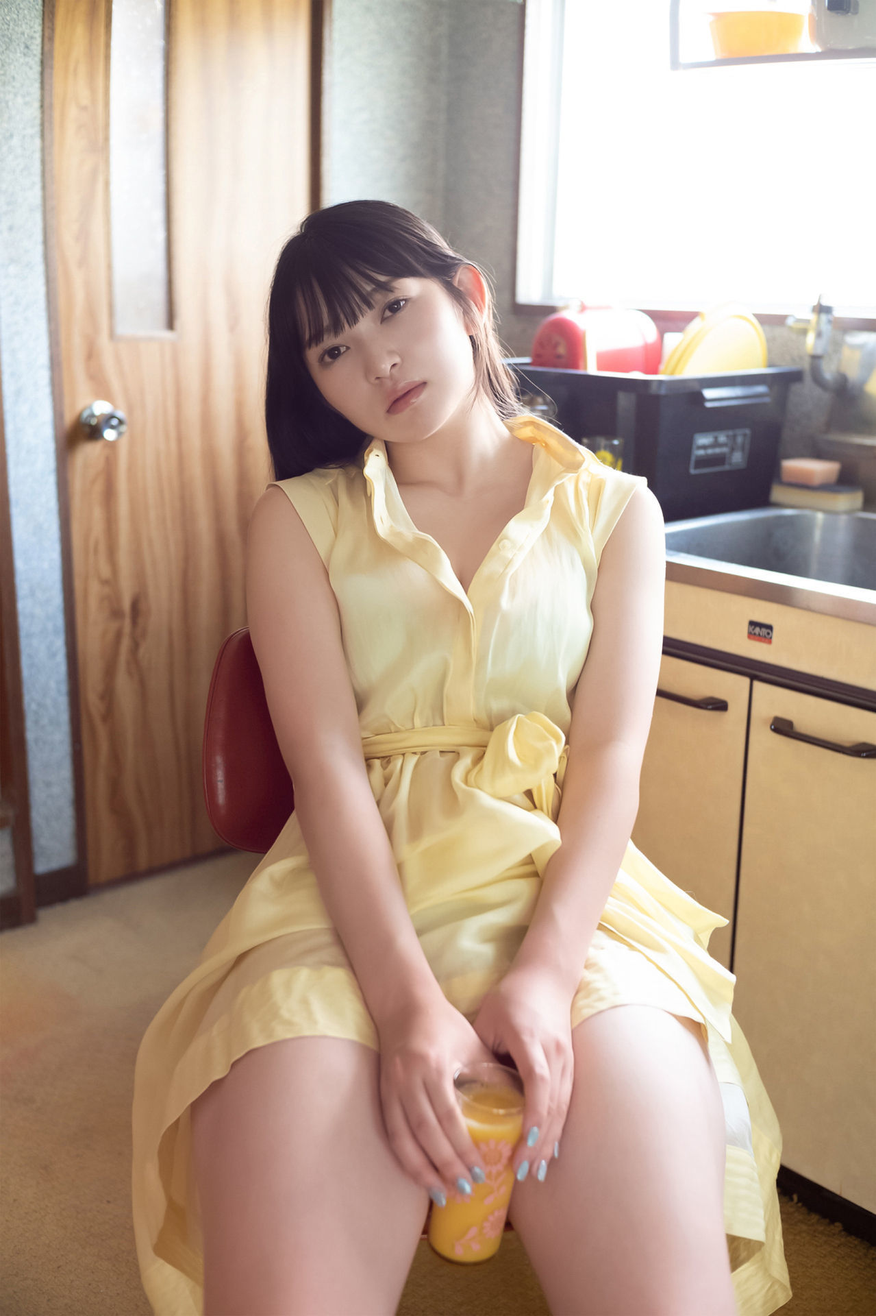 Suzuka Sayama 佐山すずか - 夕立に濡れたカラダ