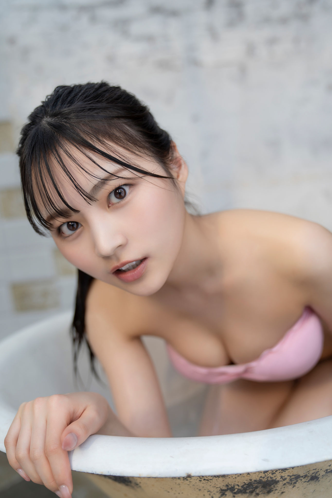 Usa 宇咲 - 美少女、ベールを脱ぐ
