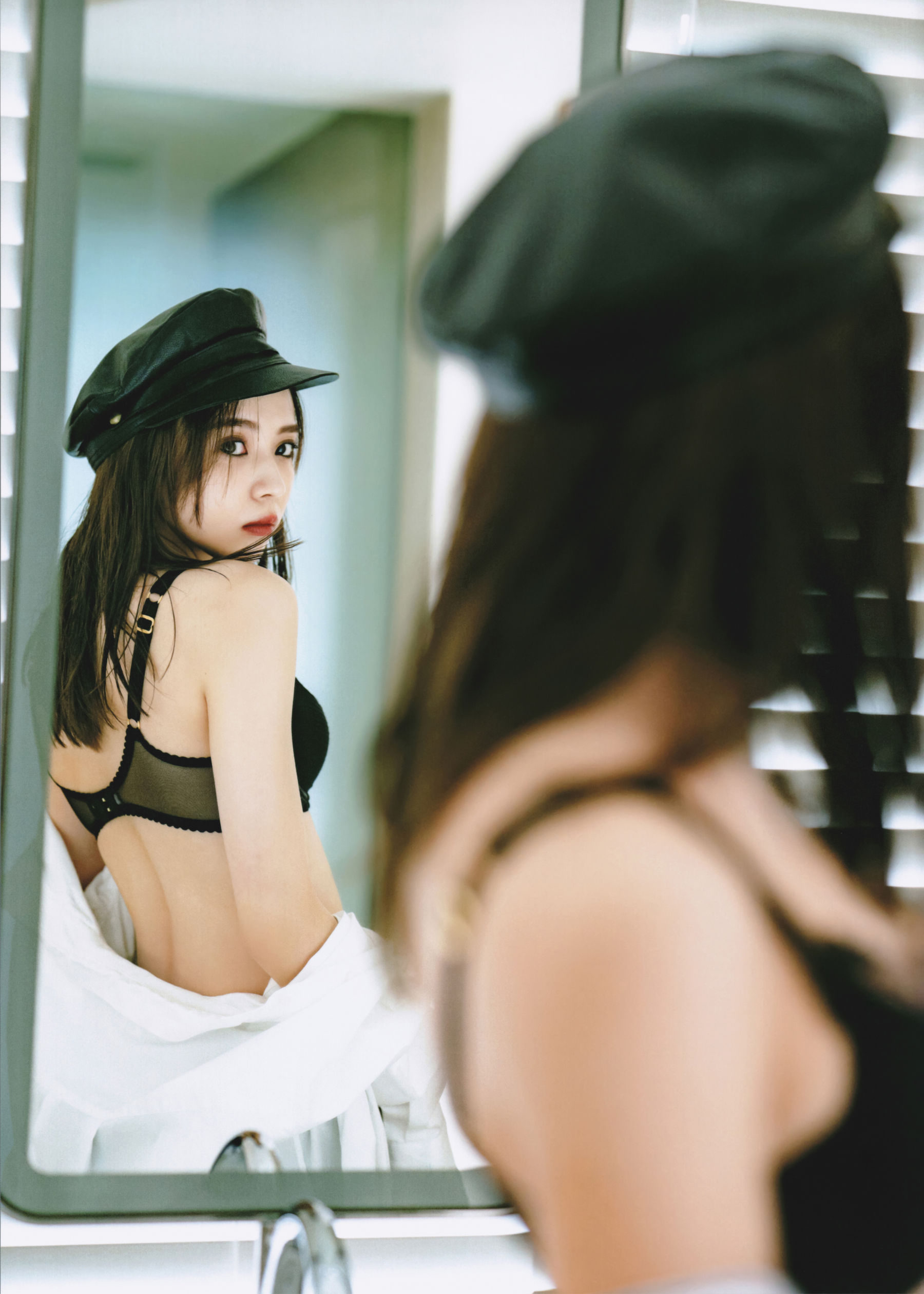 Yui Kobayashi 小林由依 - Unexpectedness 意外性