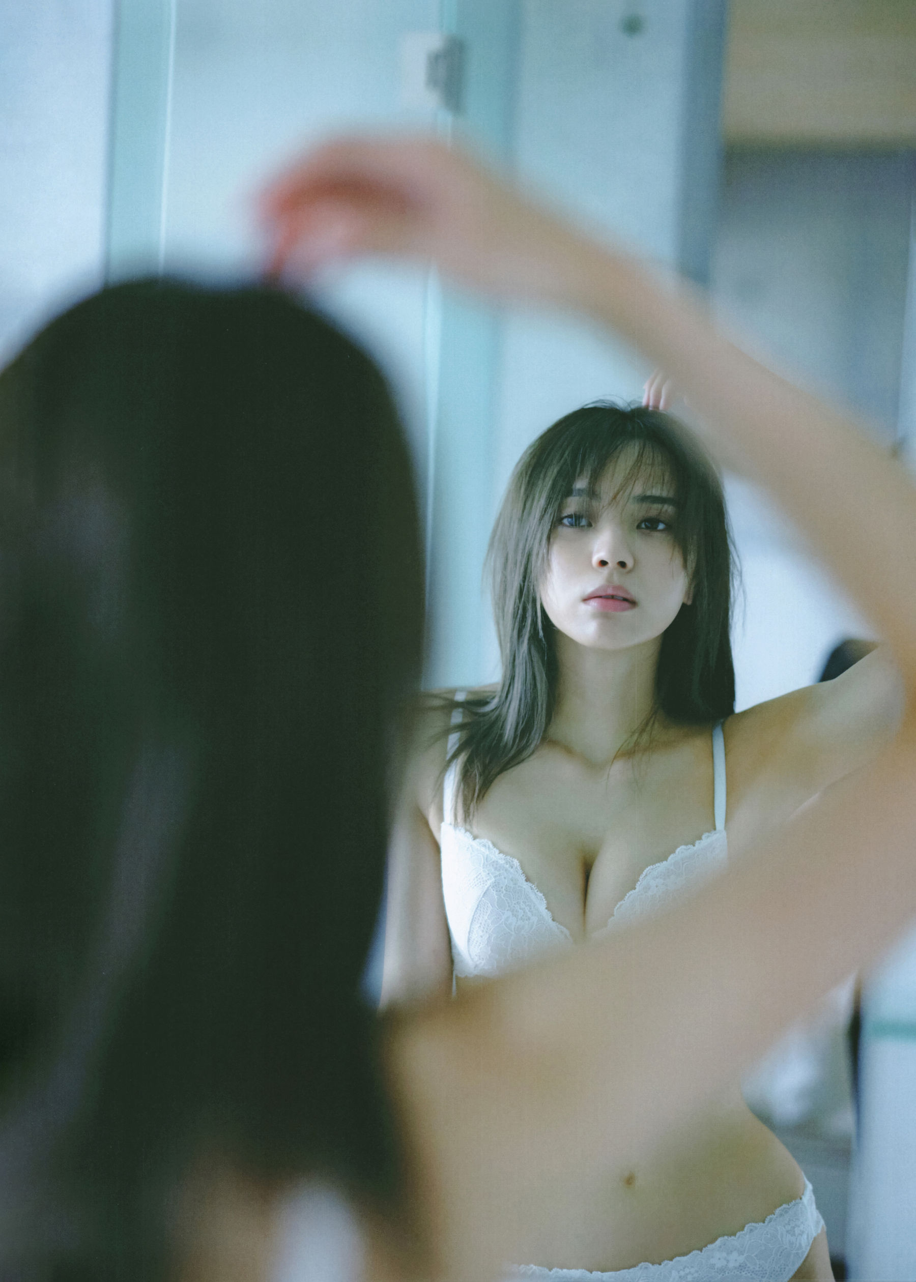 Yui Kobayashi 小林由依 - Unexpectedness 意外性