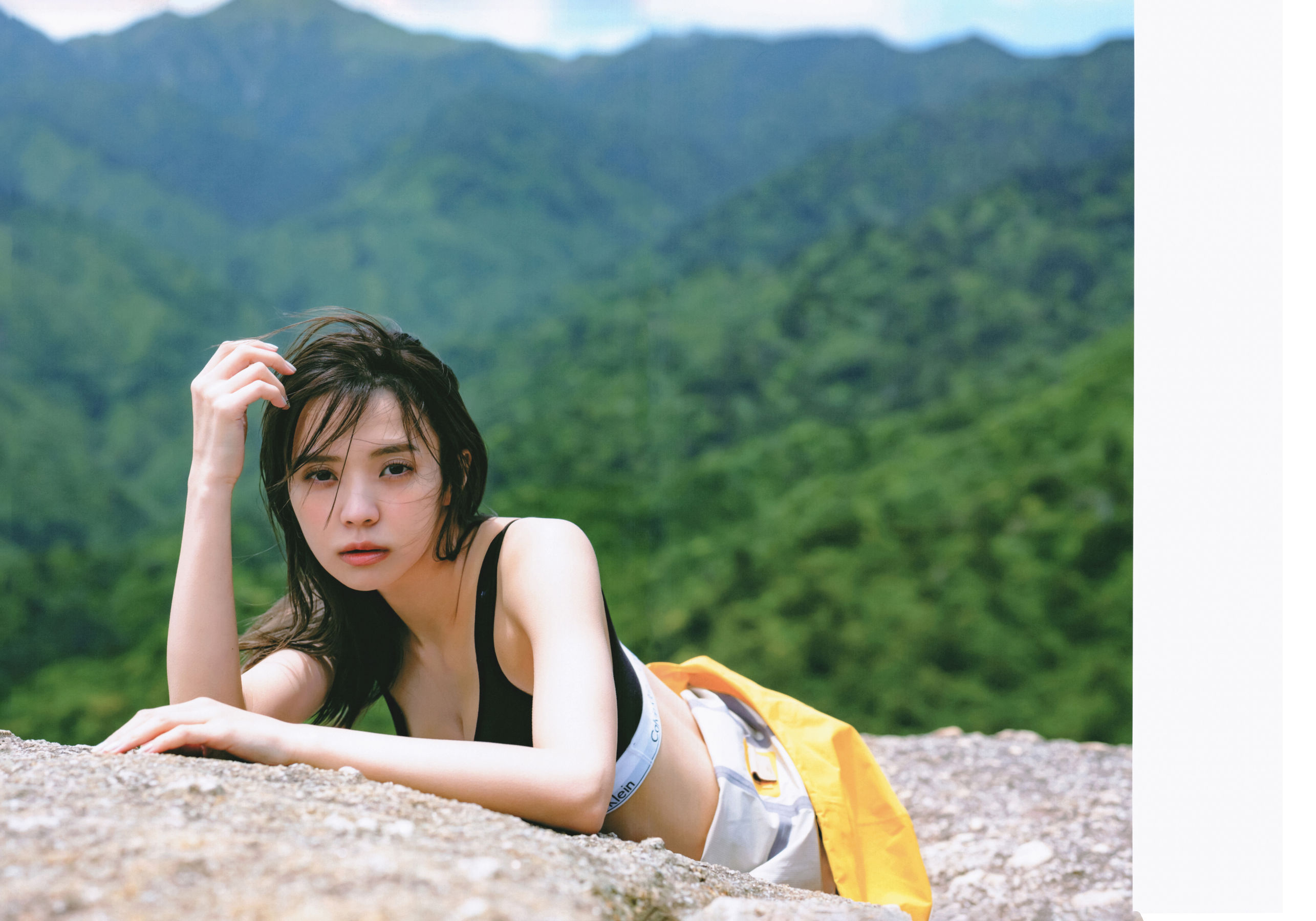 Yui Kobayashi 小林由依 - Unexpectedness 意外性