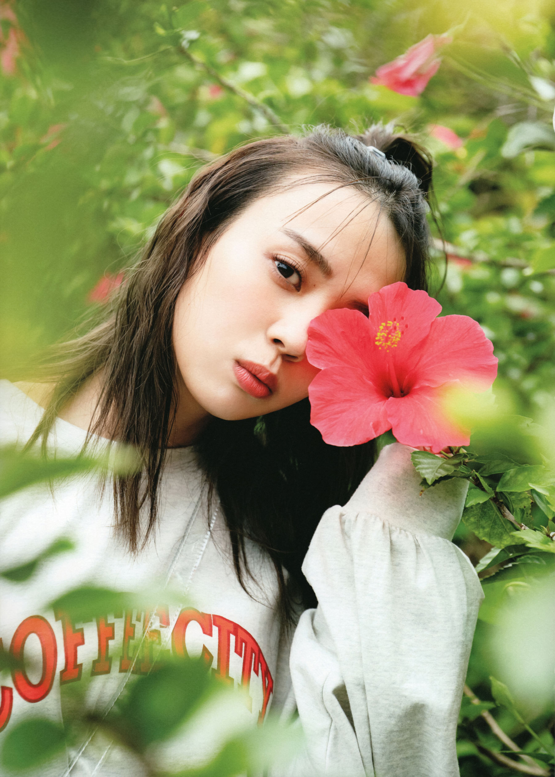Yui Kobayashi 小林由依 - Unexpectedness 意外性