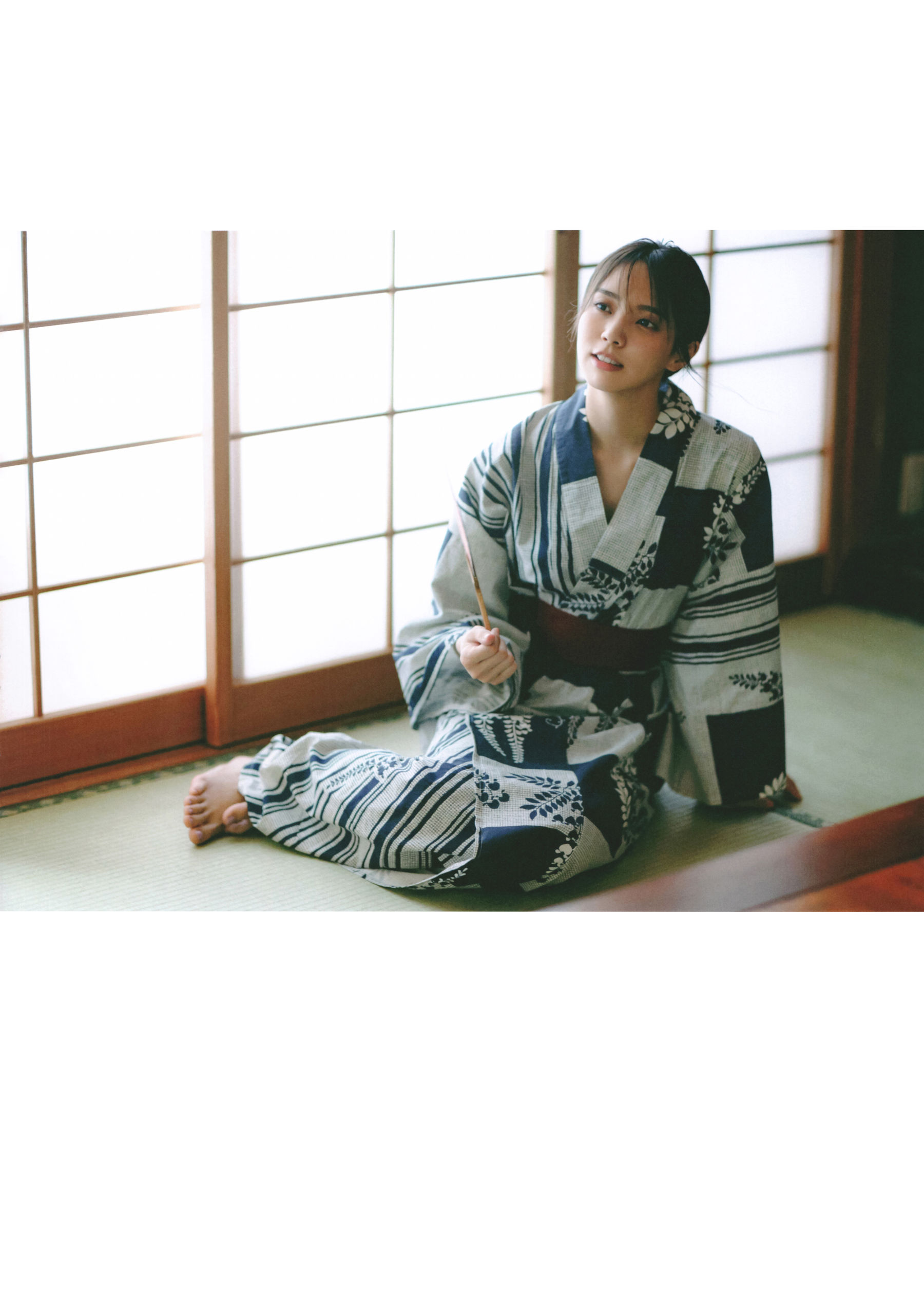 Yui Kobayashi 小林由依 - Unexpectedness 意外性