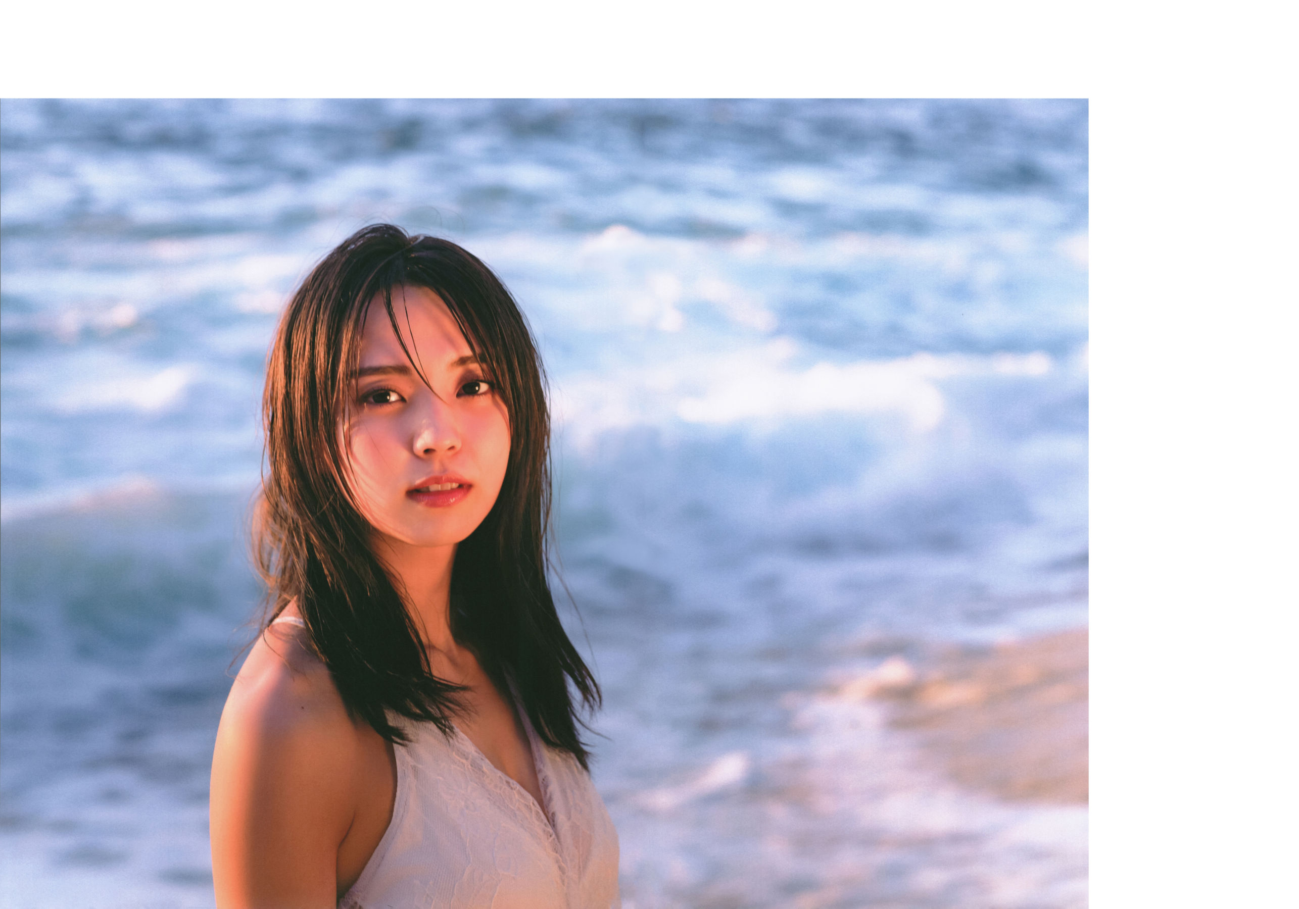Yui Kobayashi 小林由依 - Unexpectedness 意外性