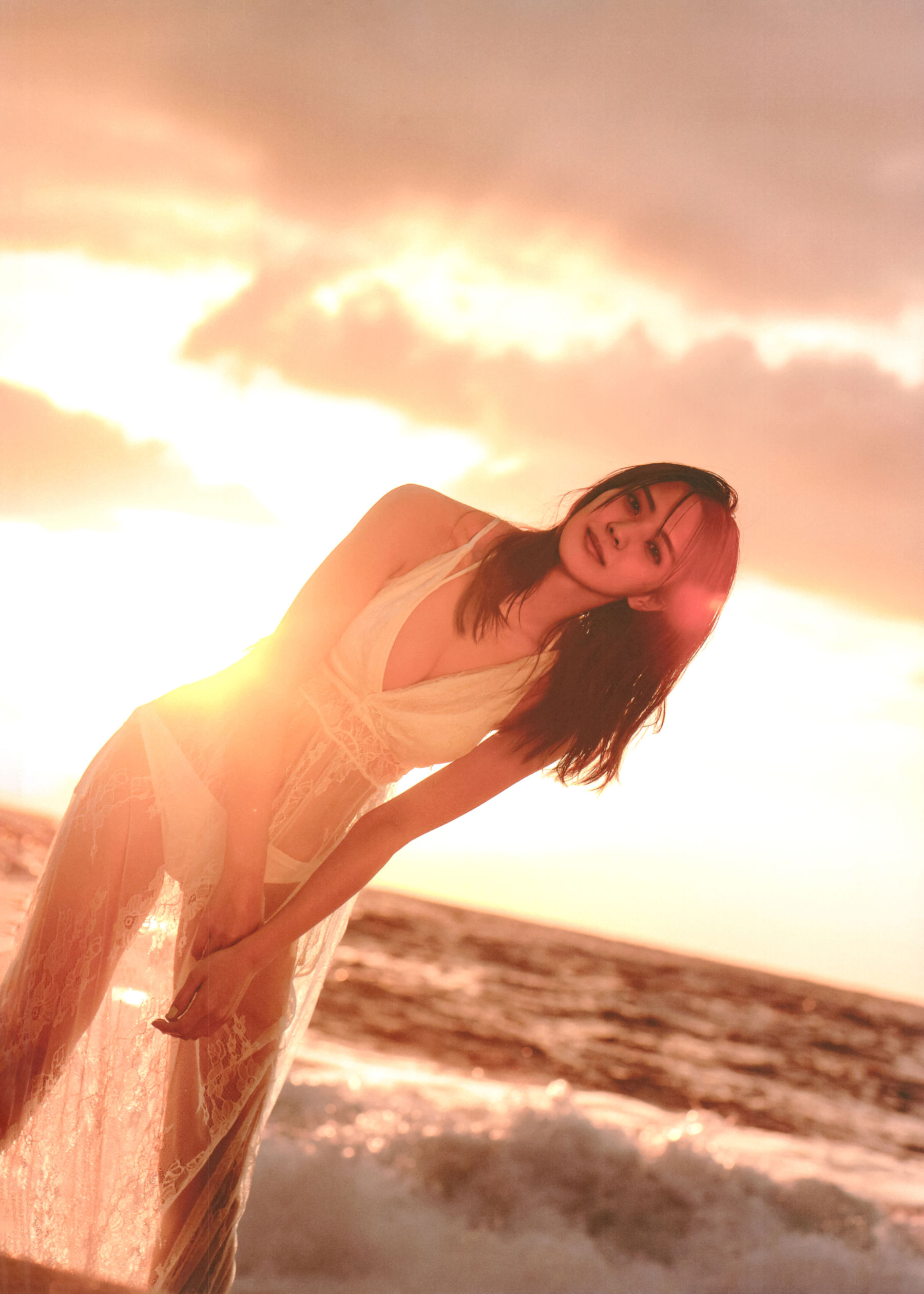 Yui Kobayashi 小林由依 - Unexpectedness 意外性