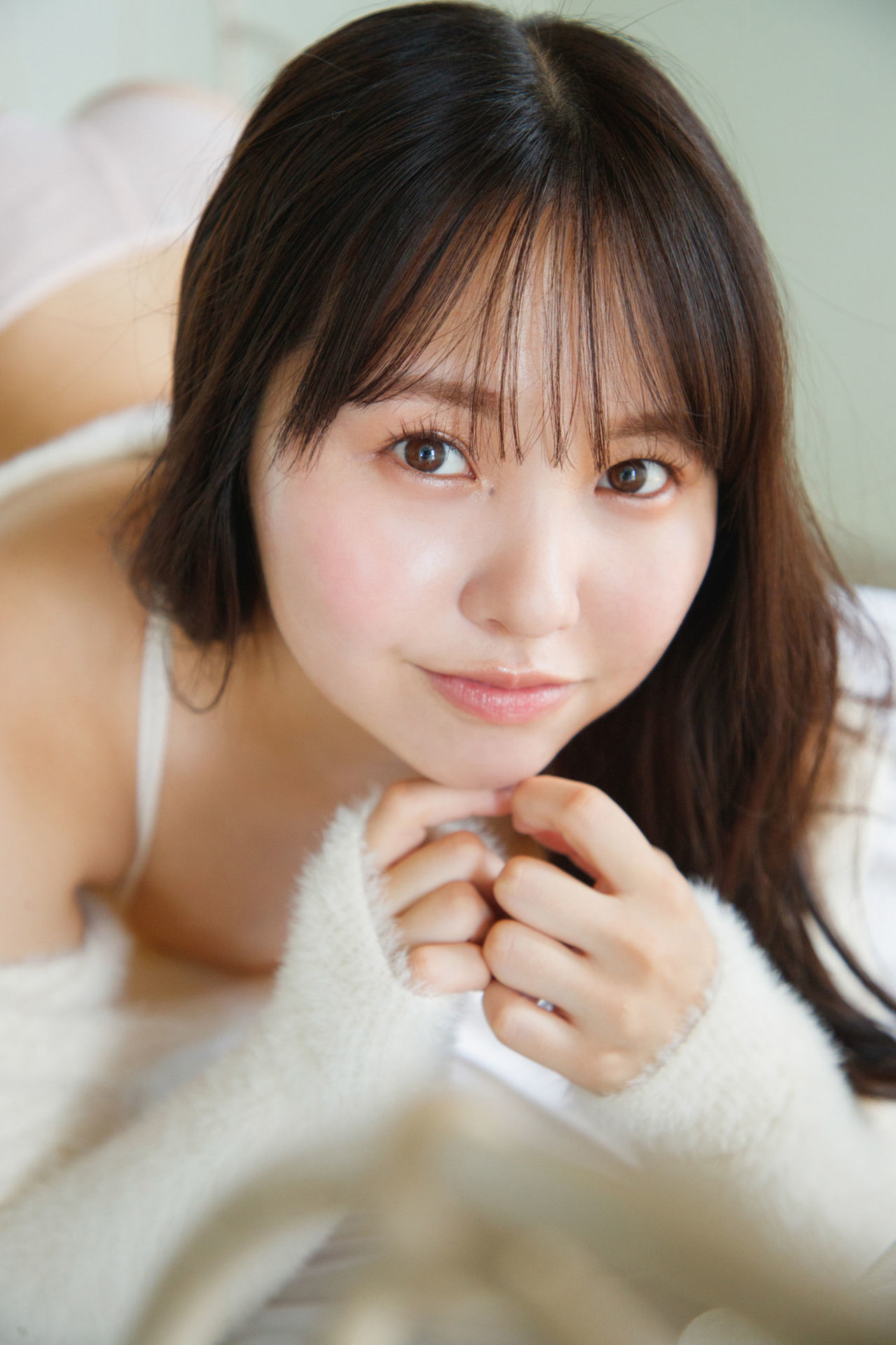 Yuzuha Hongo 本郷柚巴 - Happiness