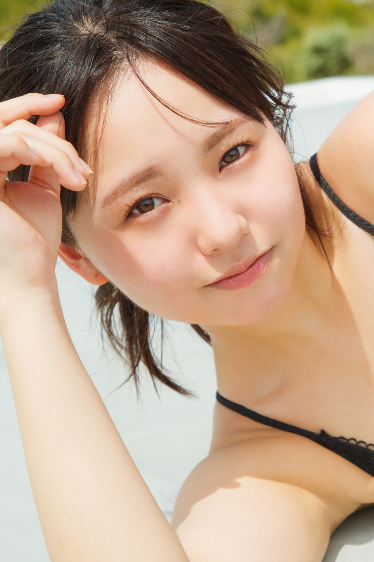Yuzuha Hongo 本郷柚巴 - Happiness